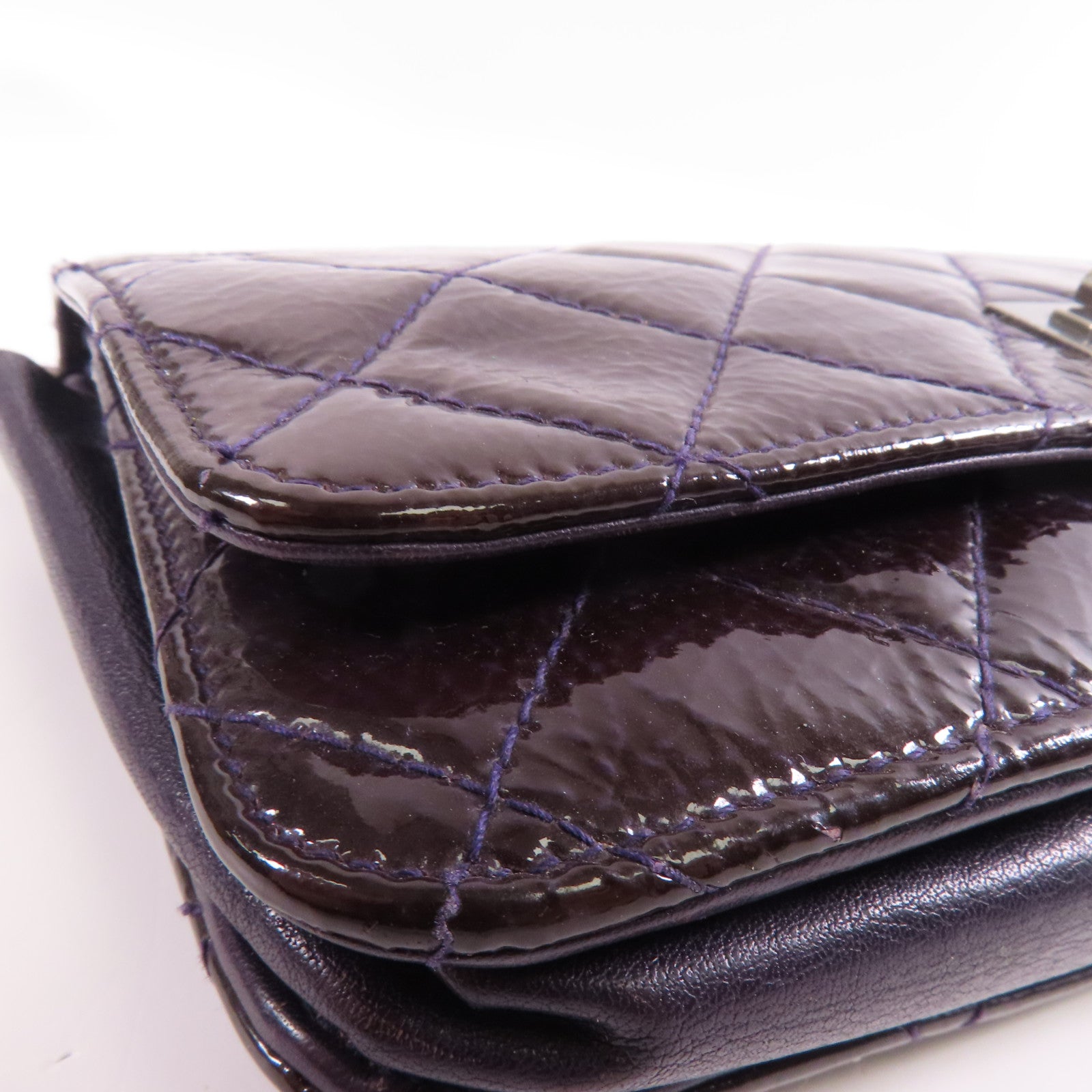 CHANEL 漆皮皮革2.55 Wallet On Chain鏈帶肩背袋