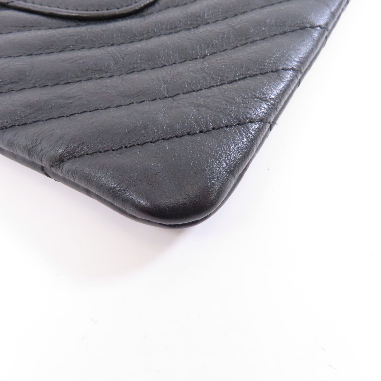 CHANEL 牛皮皮革Pouch/Clutch金扣手拿包黑色