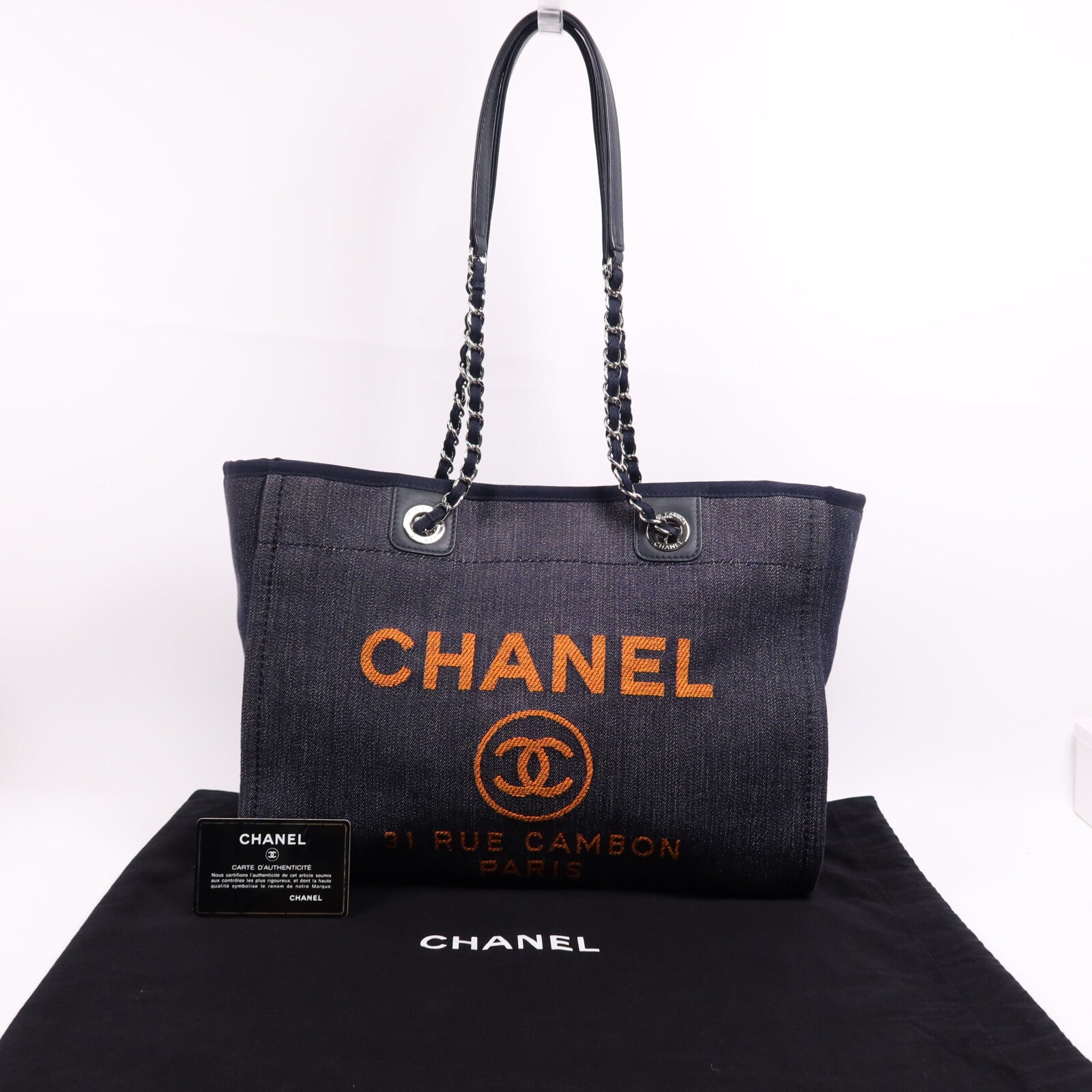 CHANEL 帆布Deauville Tote銀扣肩背袋