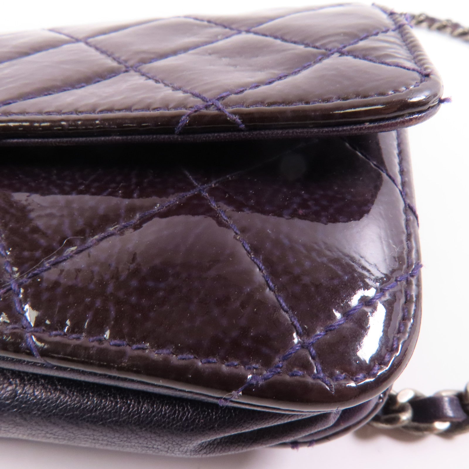 CHANEL 漆皮皮革2.55 Wallet On Chain鏈帶肩背袋