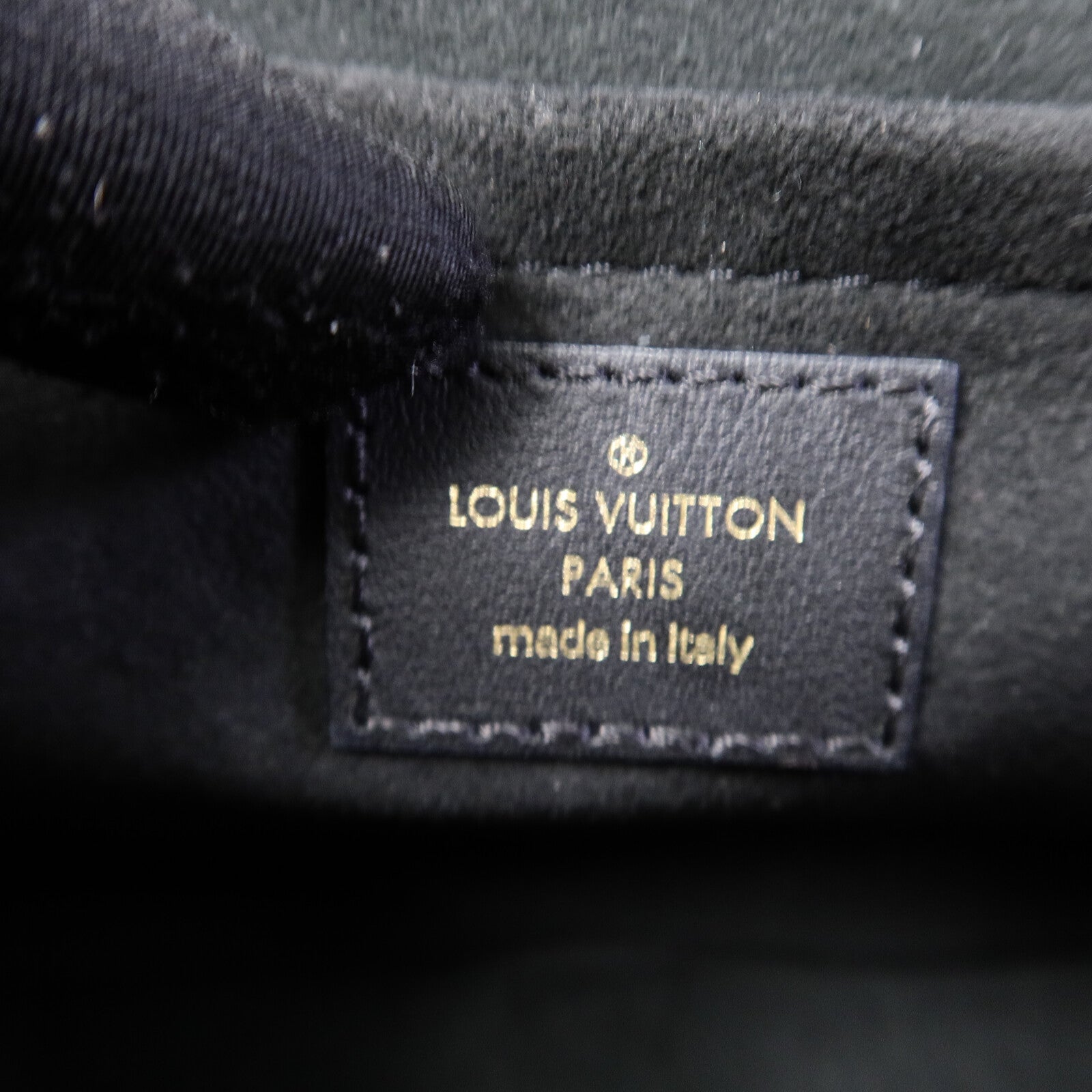 LOUIS VUITTON 牛皮皮革New Wave PM鏈帶手挽肩背兩用袋