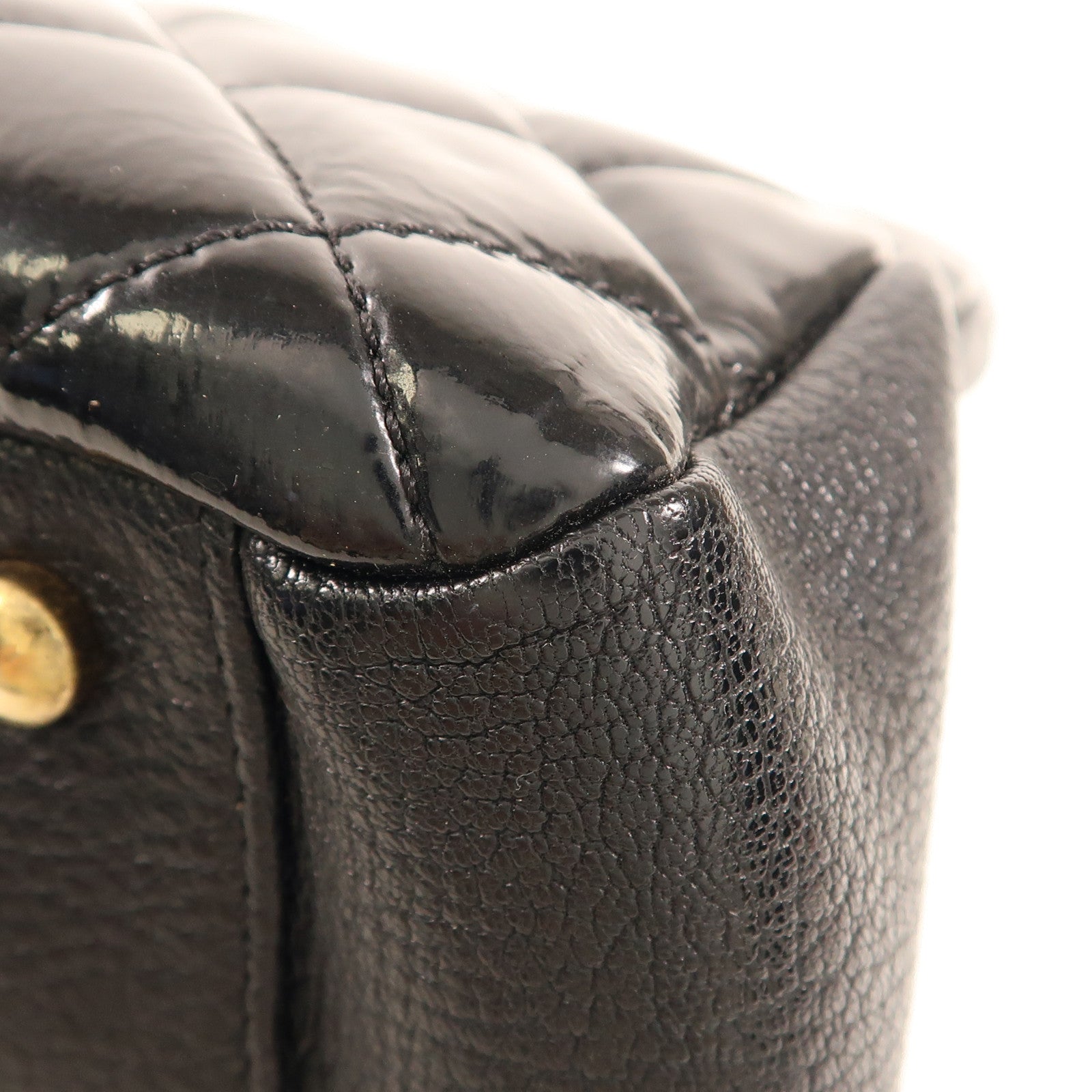 CHANEL 漆皮皮革Chain Shoulder金扣肩背袋