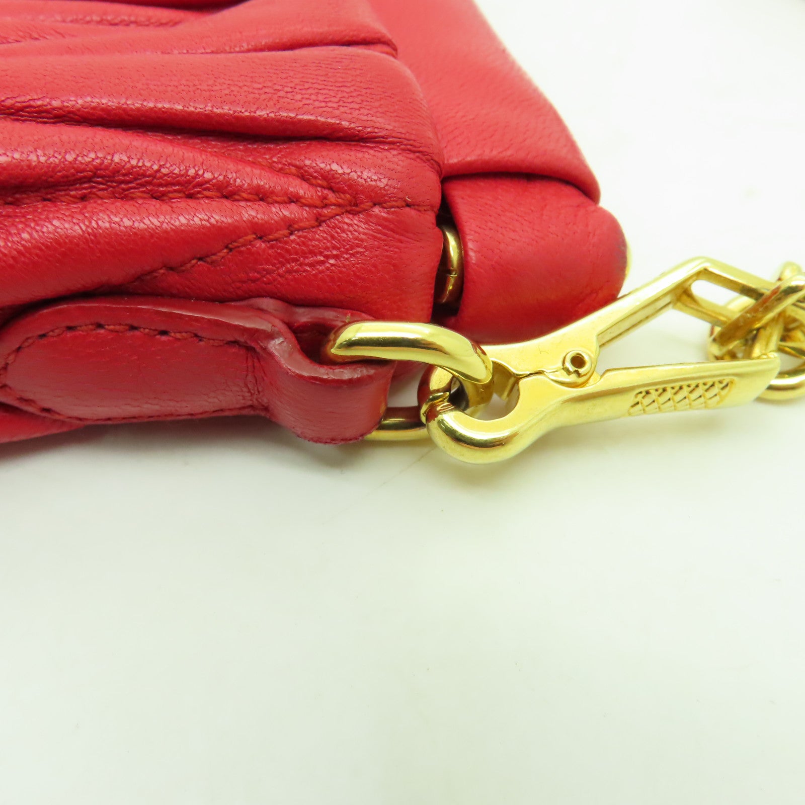 Miu Miu 羊皮皮革2 Way Shoulder Clutch Bag金扣手拿包肩背兩用袋紅色