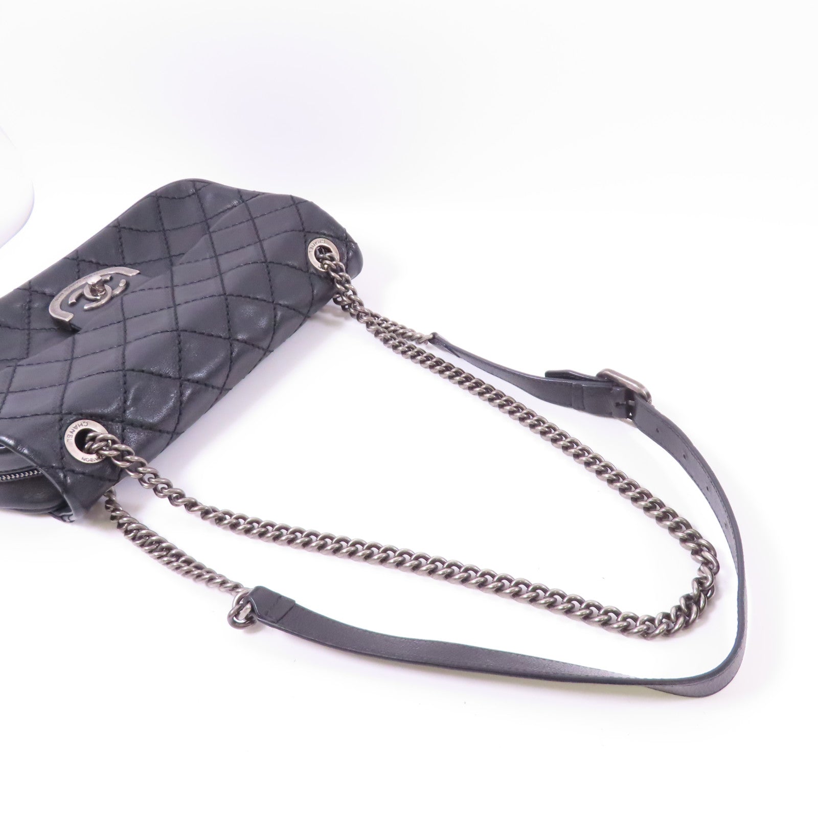 CHANEL 牛皮皮革Chain Shoulder銀扣鏈帶肩背袋黑色