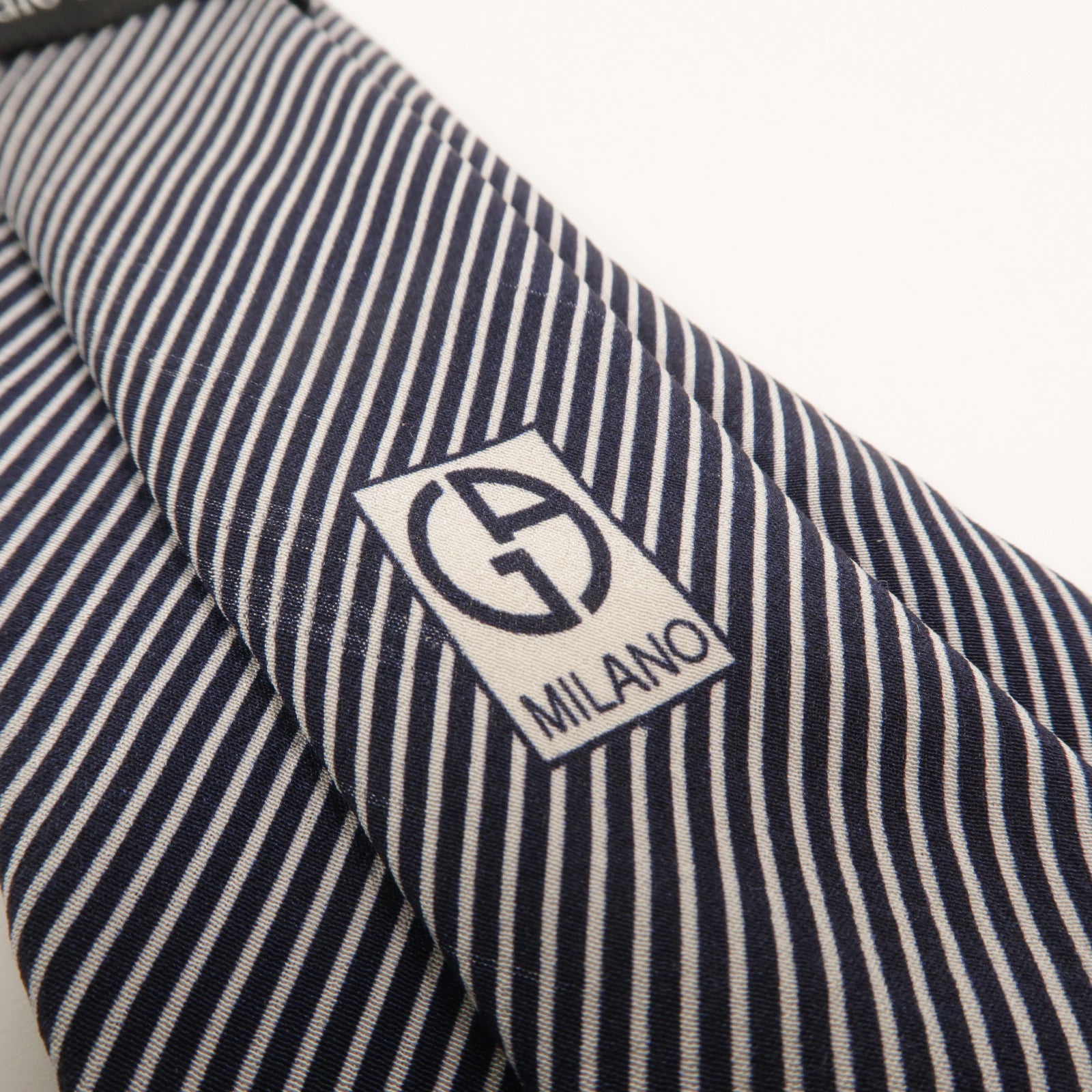 ARMANI 絲質Pure Silk Tie With Jacquard Stripes領帶