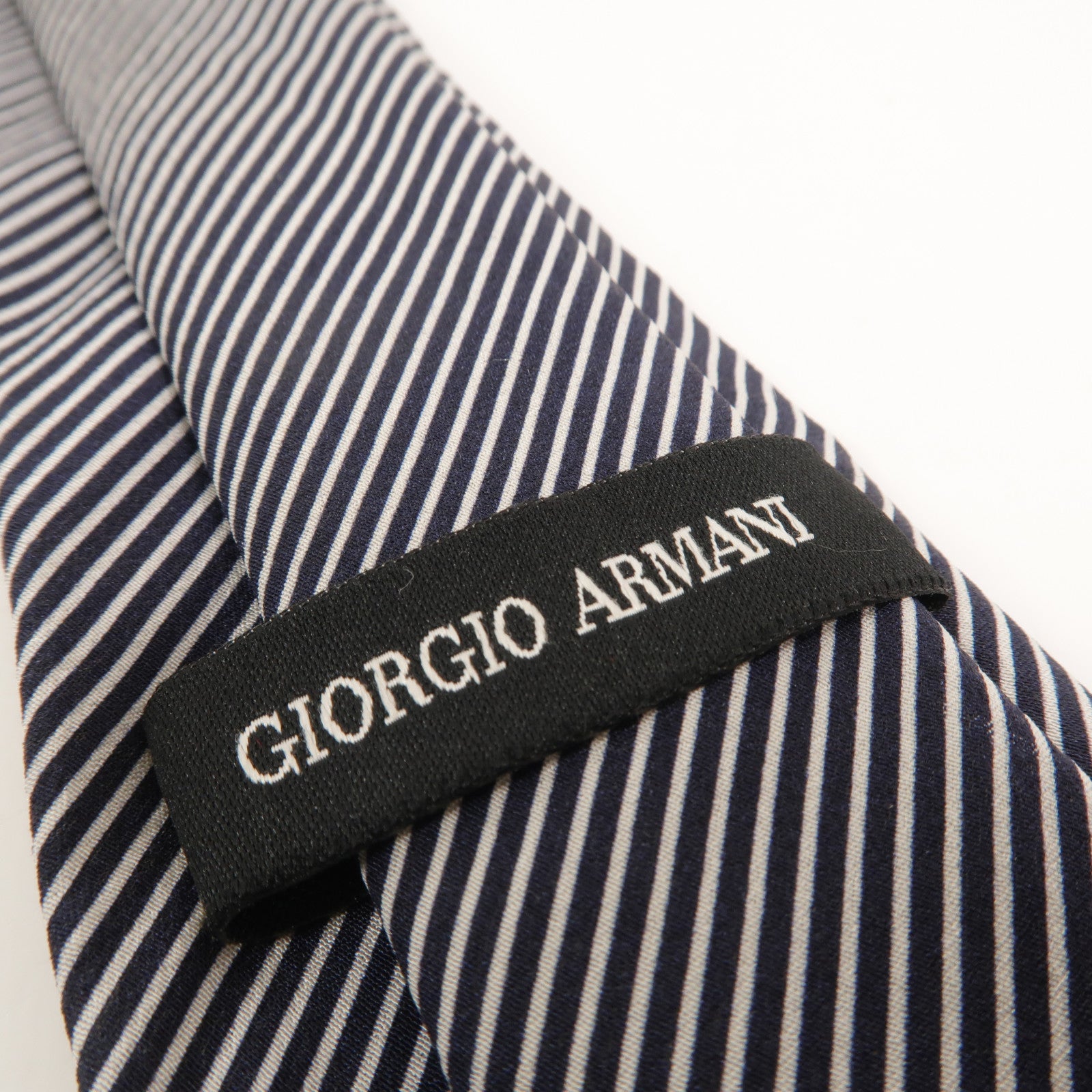 ARMANI 絲質Pure Silk Tie With Jacquard Stripes領帶