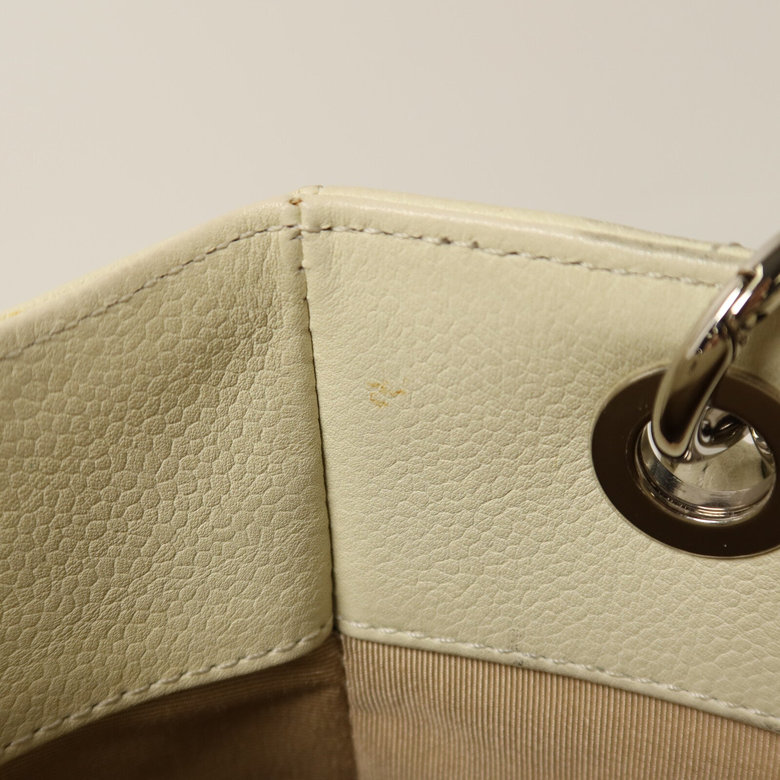 CHANEL 牛皮皮革PST Petite Shopping Tote Bag銀扣鏈帶手挽袋