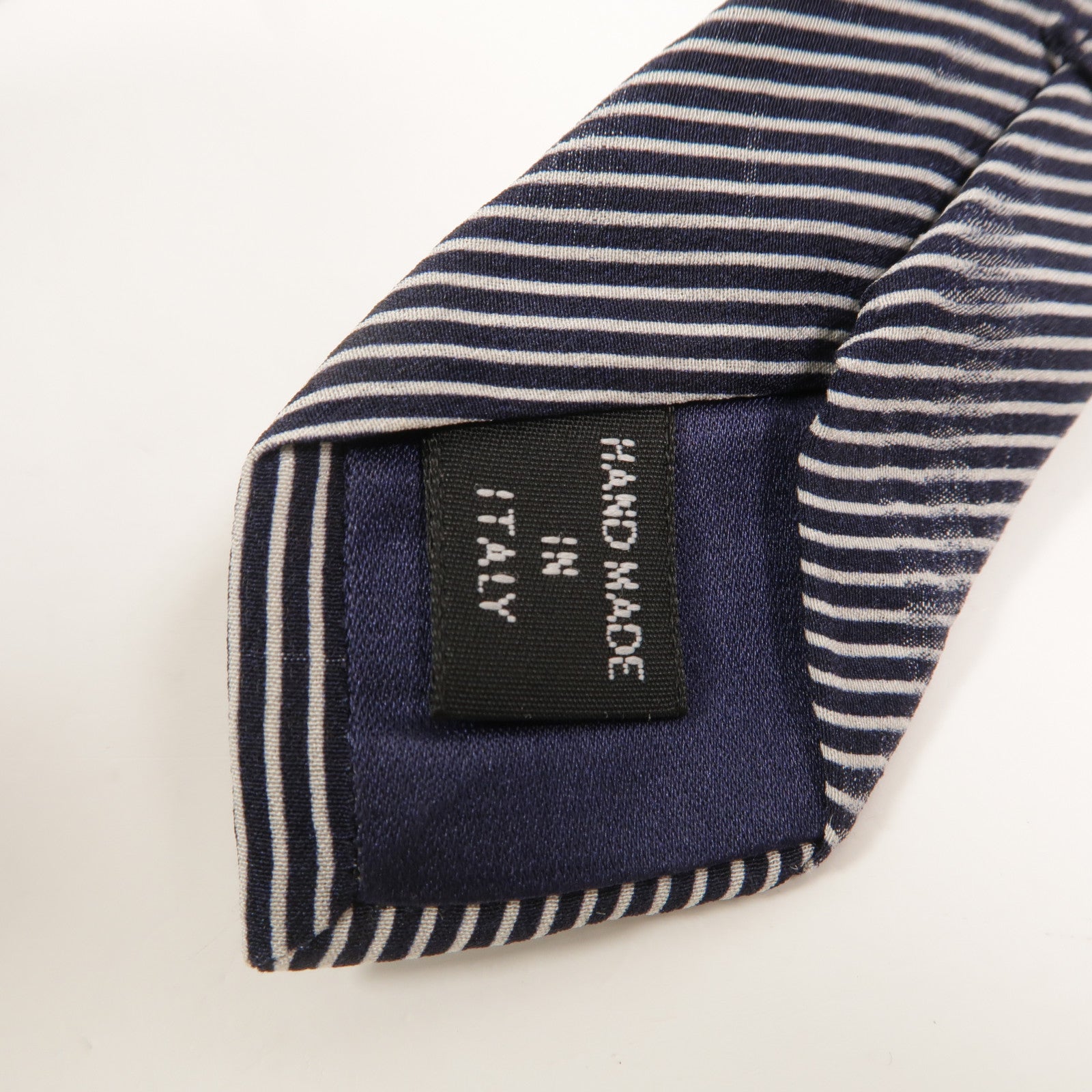 ARMANI 絲質Pure Silk Tie With Jacquard Stripes領帶