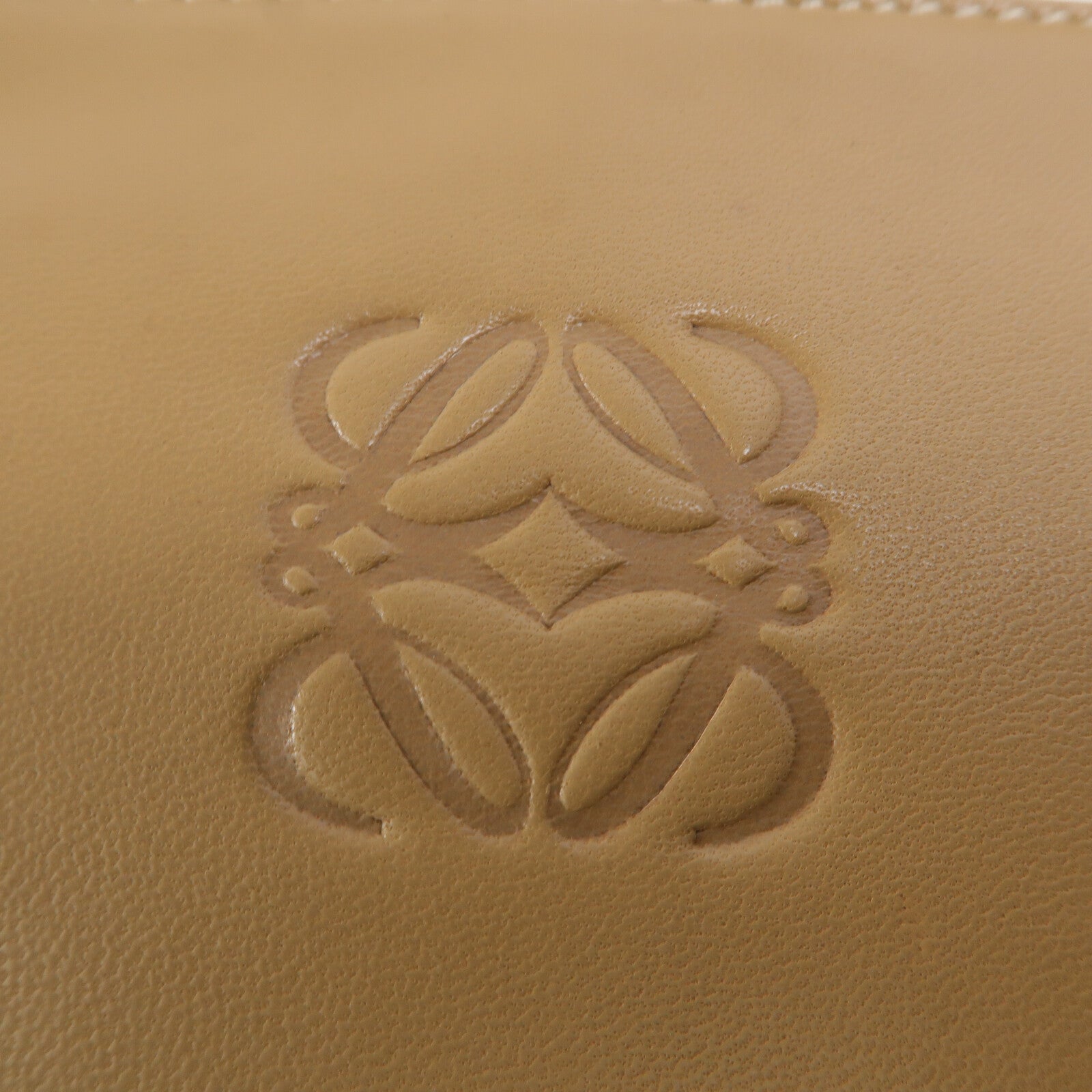 LOEWE 牛皮皮革Vintage Hand Bag手挽袋