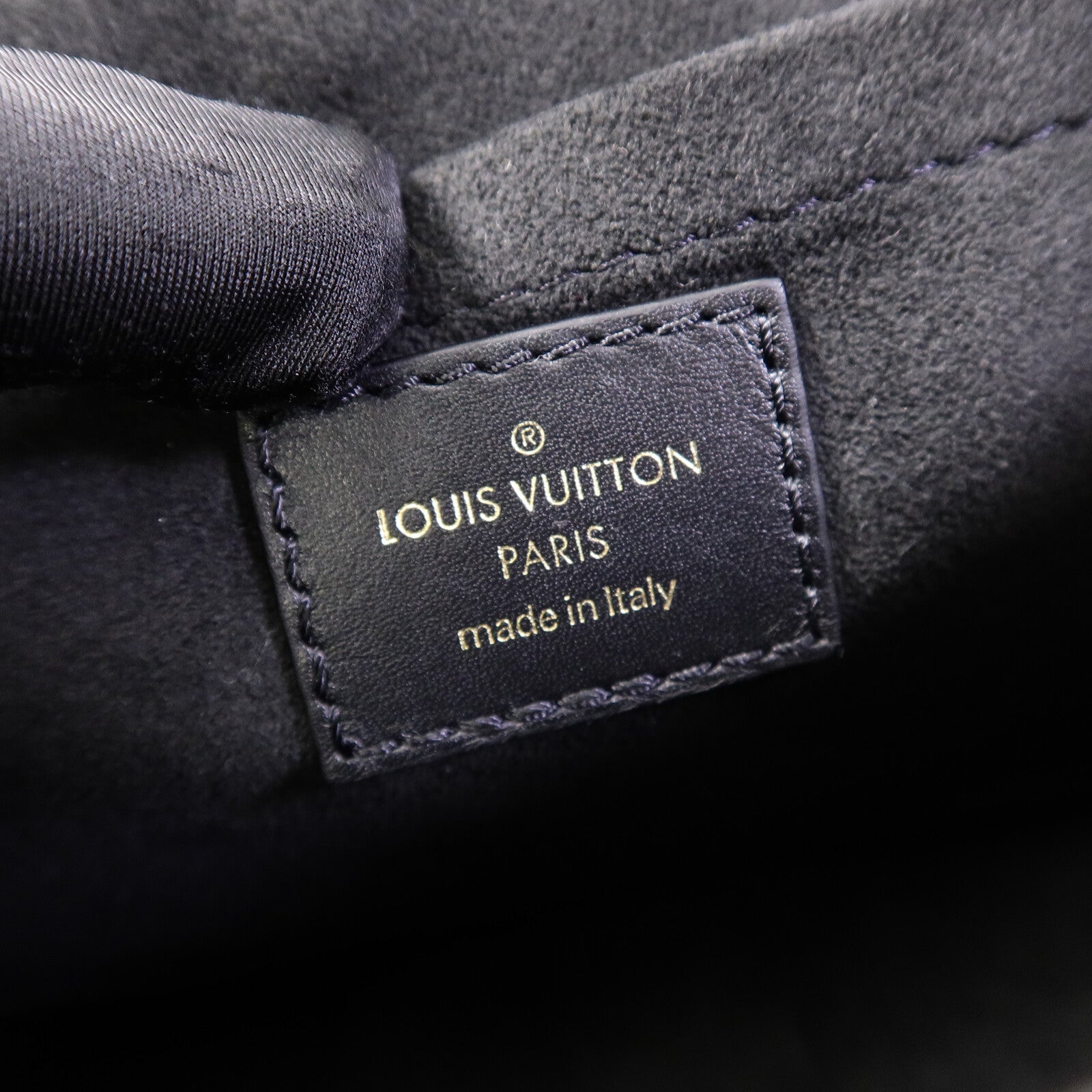 LOUIS VUITTON 牛皮皮革New Wave Chain MM鏈帶手挽肩背兩用袋