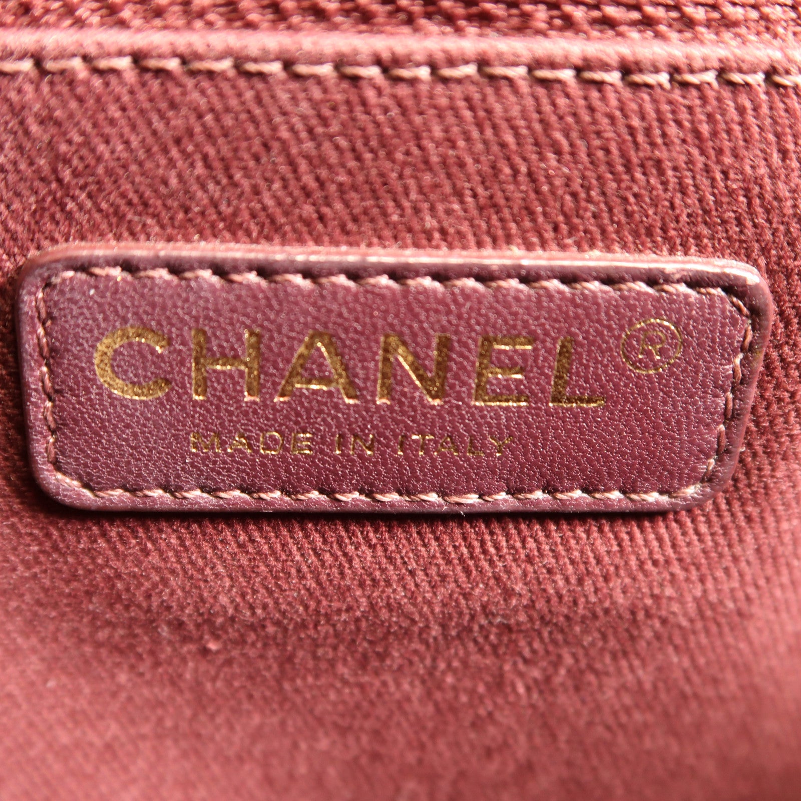 CHANEL 漆皮皮革Chain Shoulder金扣肩背袋