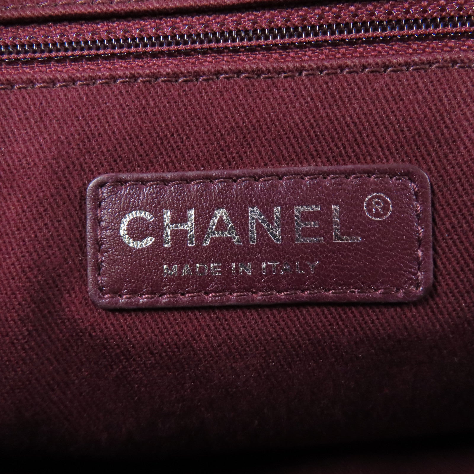 CHANEL 牛皮皮革Chain Shoulder銀扣鏈帶肩背袋黑色
