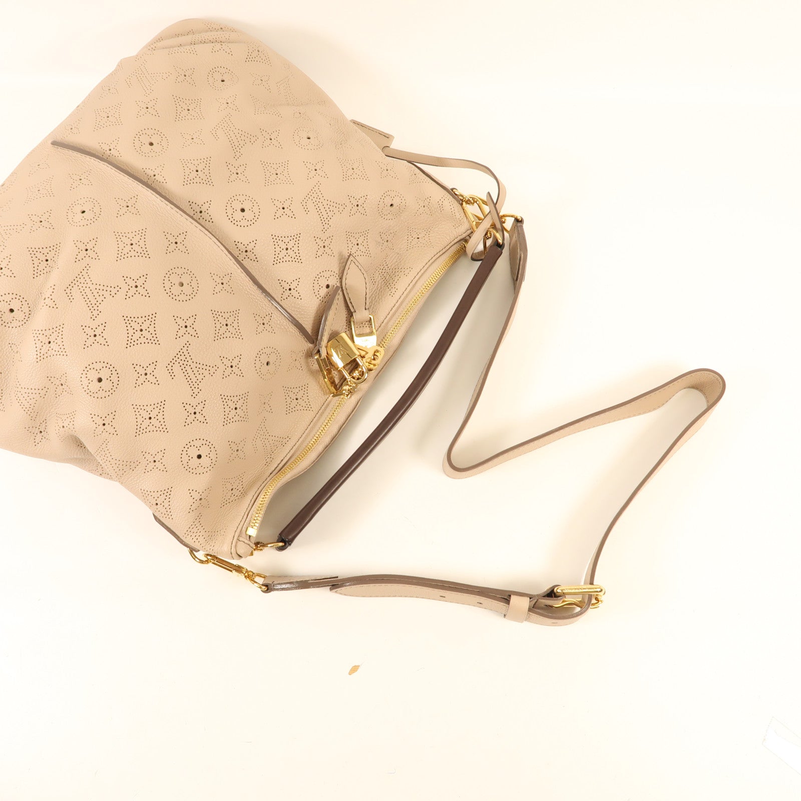 LOUIS VUITTON Mahina Selene MM金扣手挽肩背兩用袋