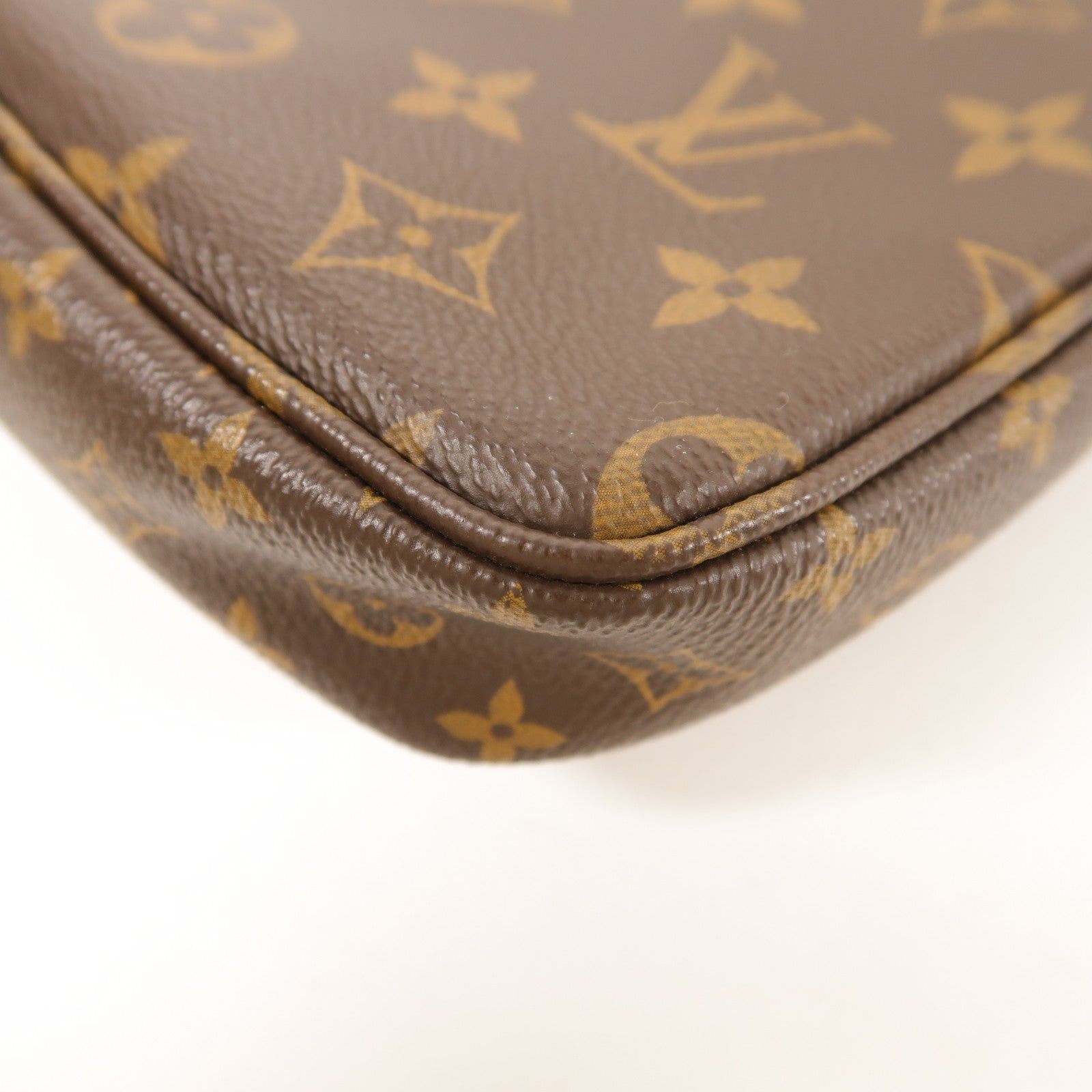 LOUIS VUITTON Monogram Multi Pochette Accessoires金扣肩背袋