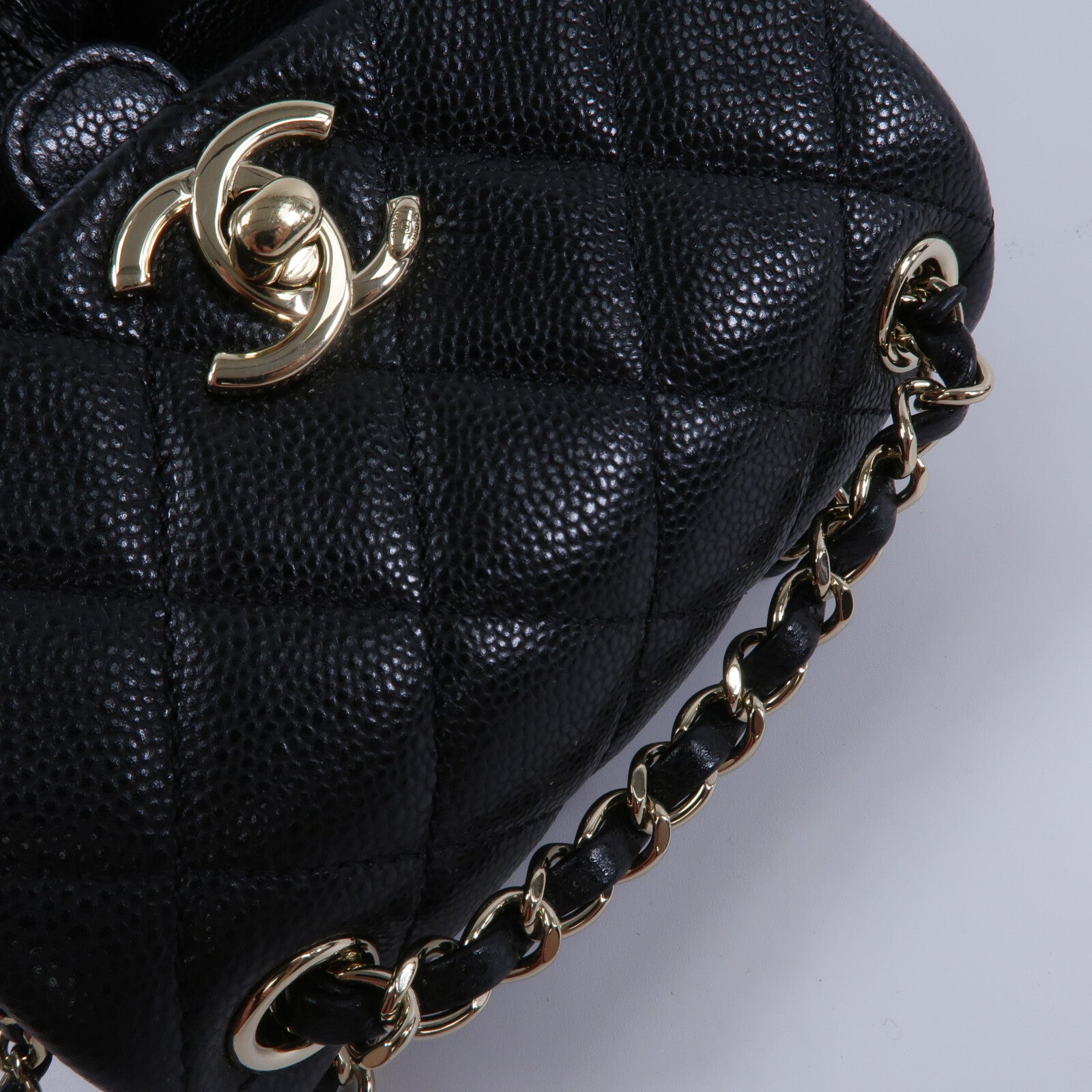 CHANEL 牛皮皮革Duma鏈帶背包