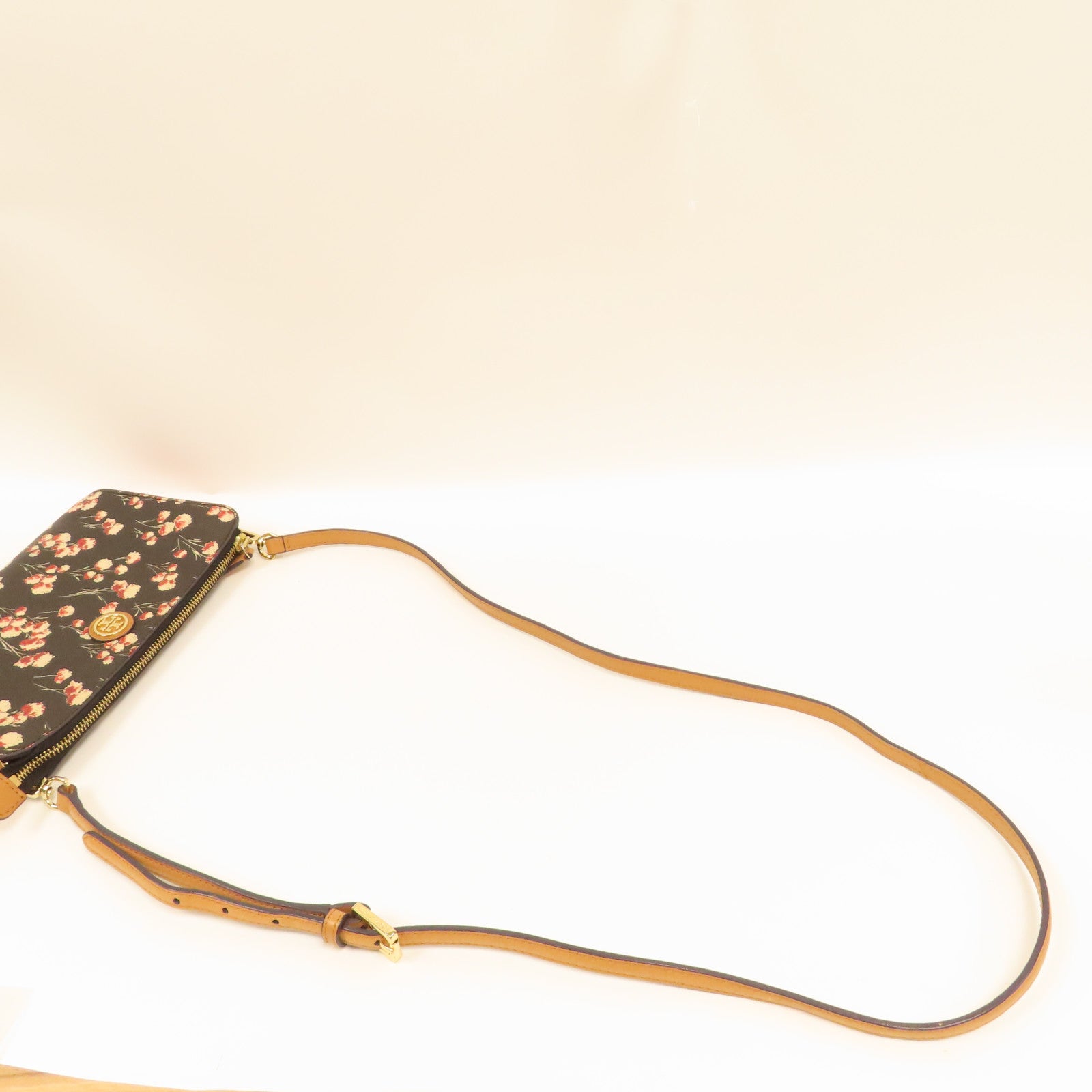 Tory Burch 【激減優惠】塗層帆布Shoulder Bag金扣肩背袋黑色/紅色/白色
