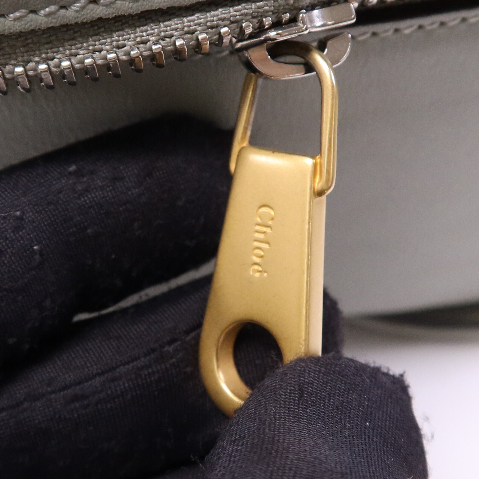 Chloe 牛皮皮革Aurore Handbag金扣手挽袋