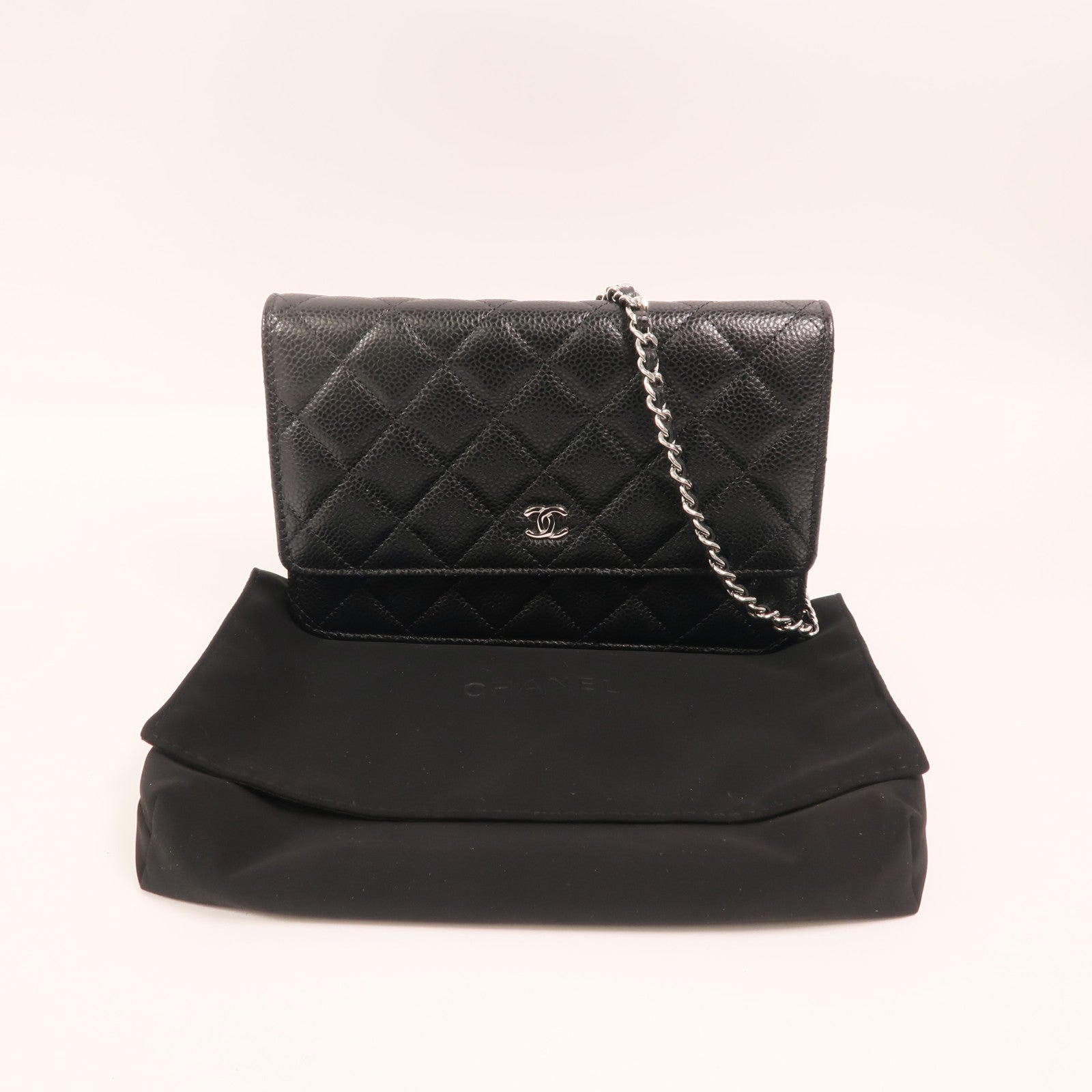 CHANEL 牛皮皮革Wallet On Chain銀扣鏈帶肩背袋