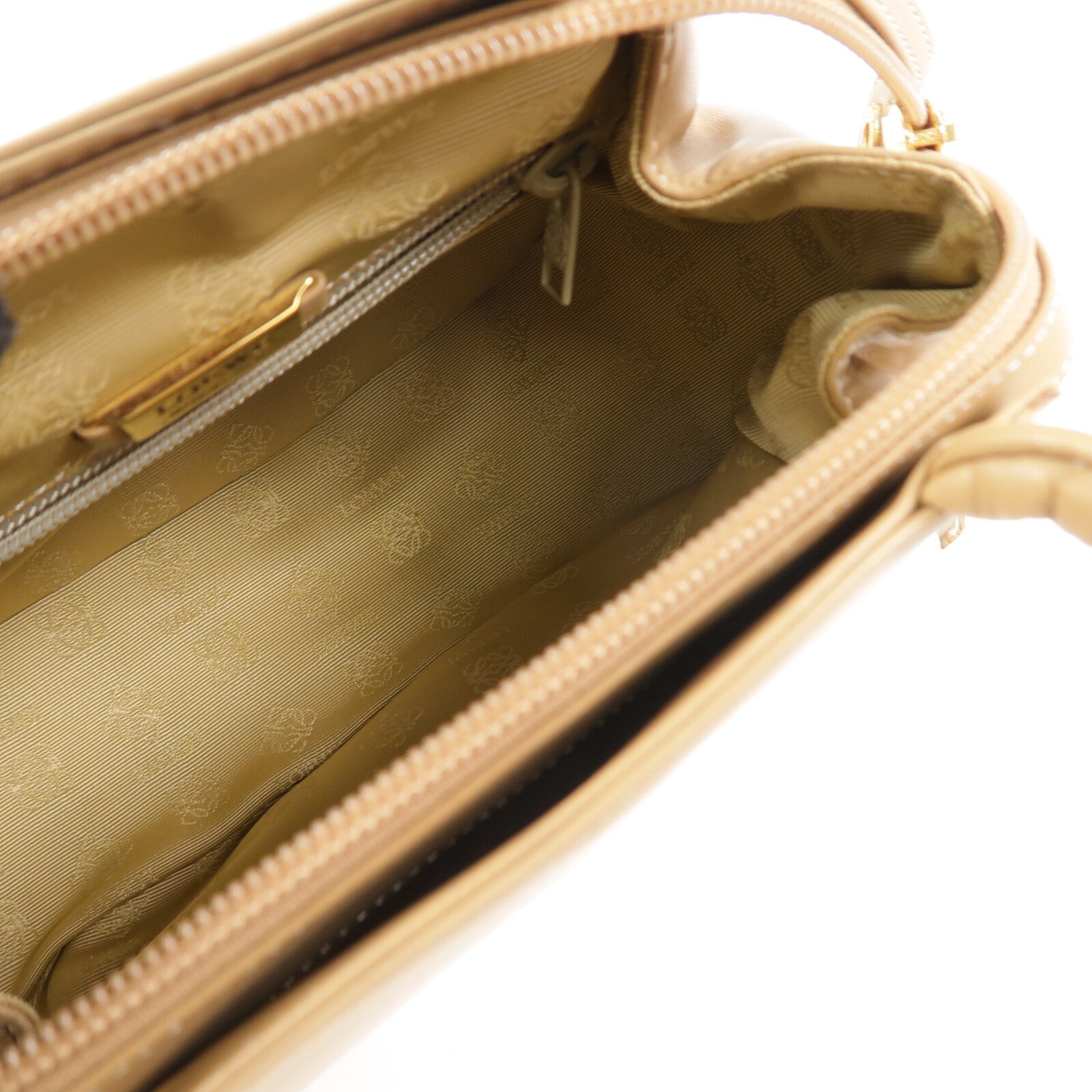 LOEWE 牛皮皮革Vintage Hand Bag手挽袋