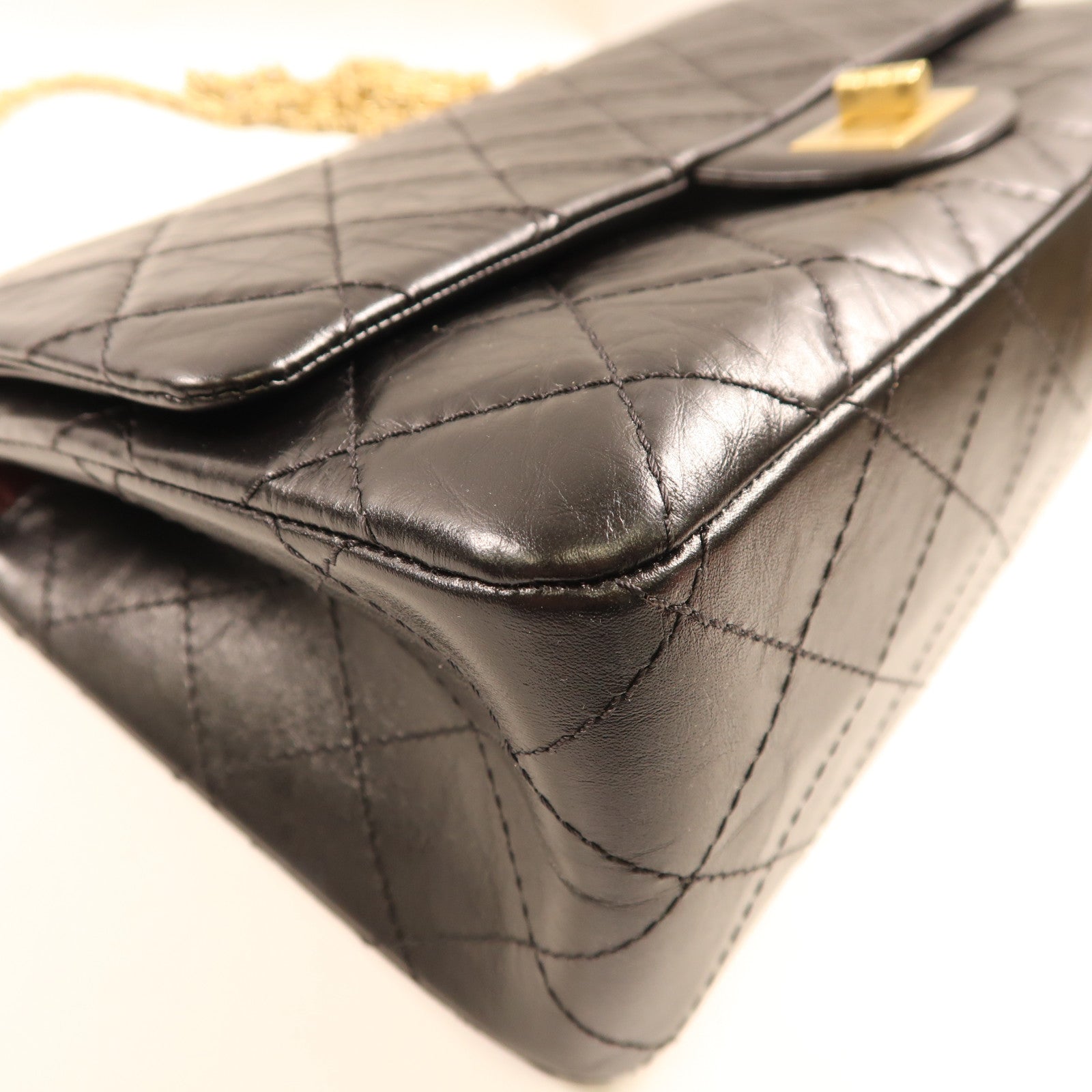 CHANEL 牛皮皮革2.55金扣鏈帶肩背袋