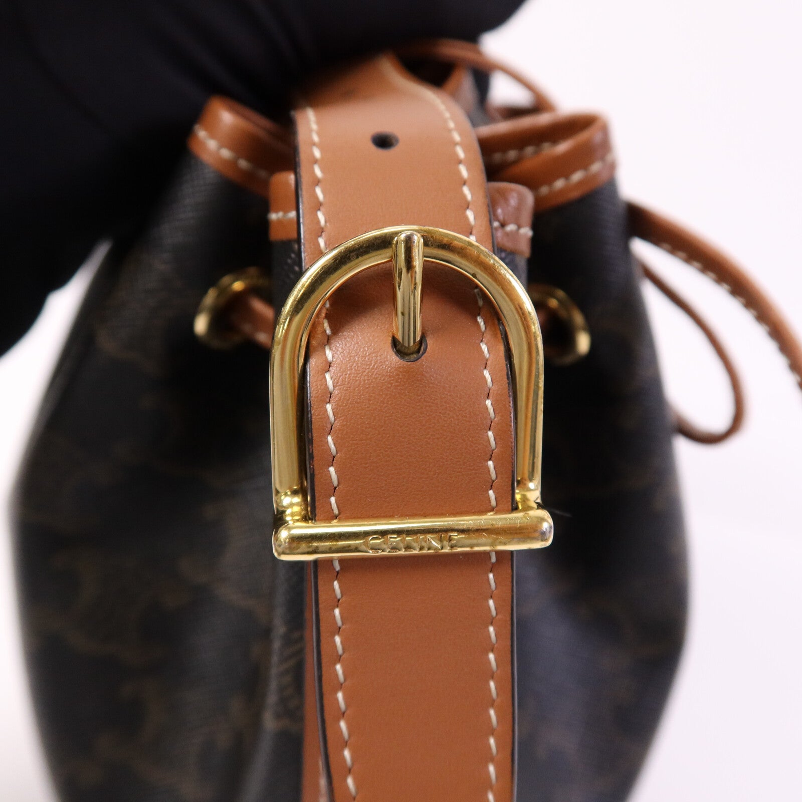 CELINE 塗層帆布Triomphe Drawstring Small bucket金扣肩背袋