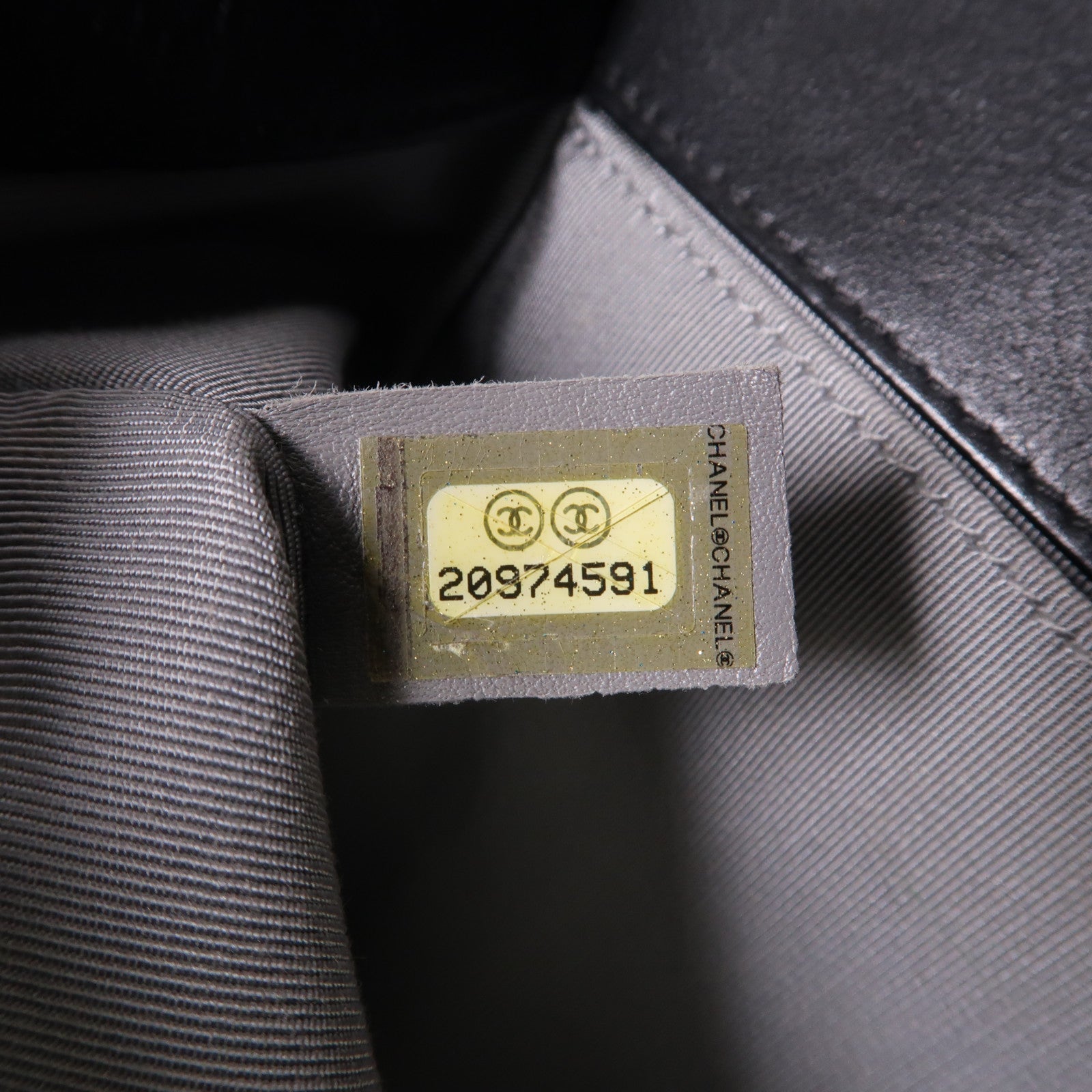 CHANEL 【激減優惠】牛皮皮革Boy Chanel 25銀扣鏈帶肩背袋黑色