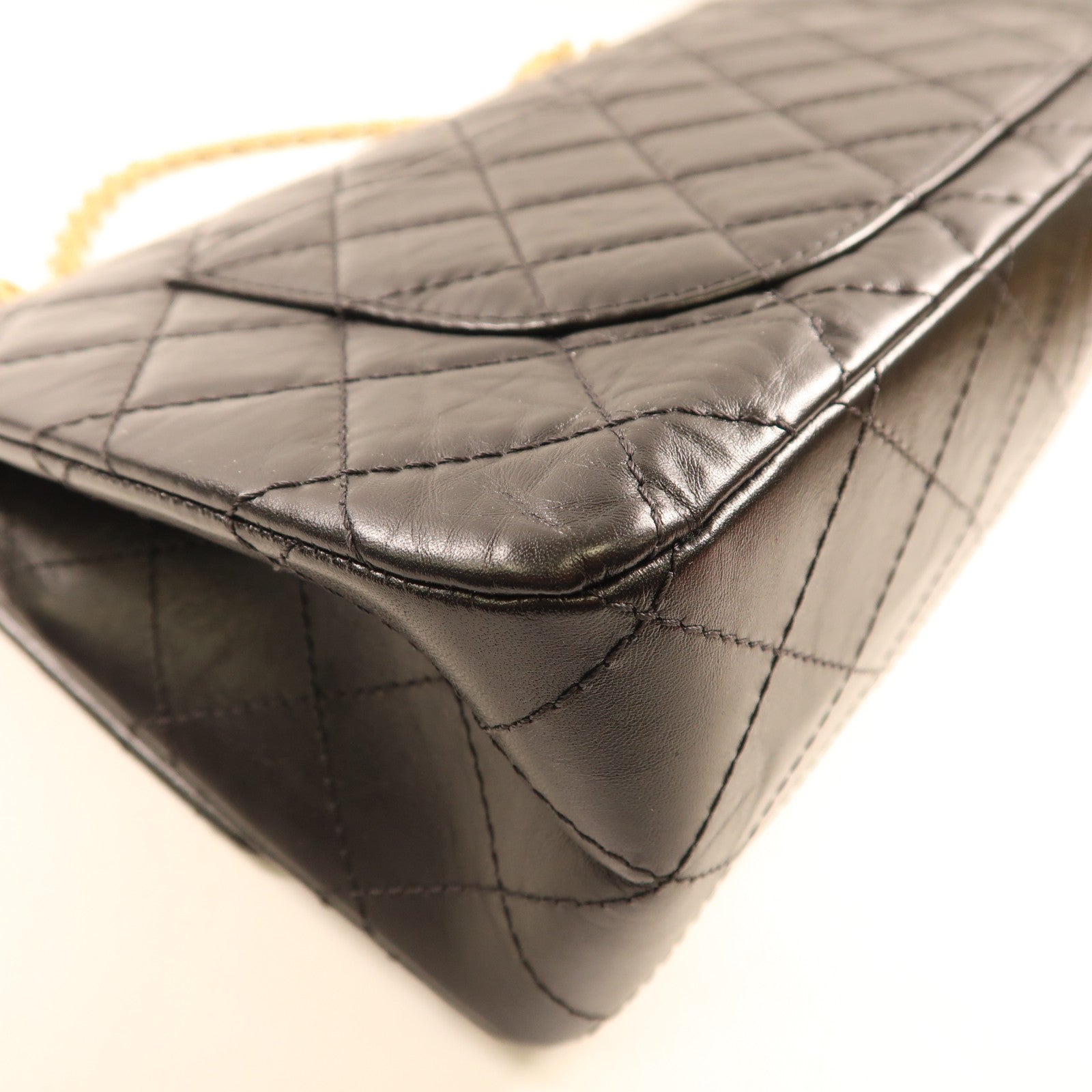 CHANEL 牛皮皮革2.55金扣鏈帶肩背袋