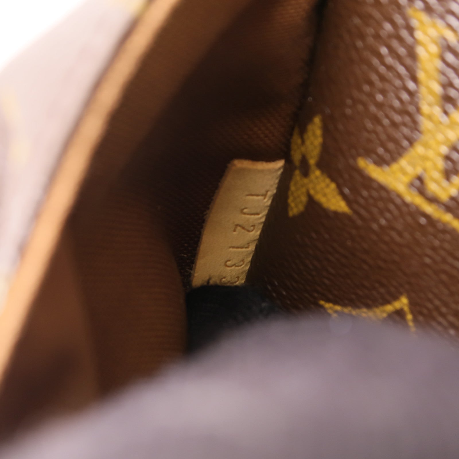 LOUIS VUITTON LV GHW Totally MM Shoulder Tote Bag M56689 Monogram Brown