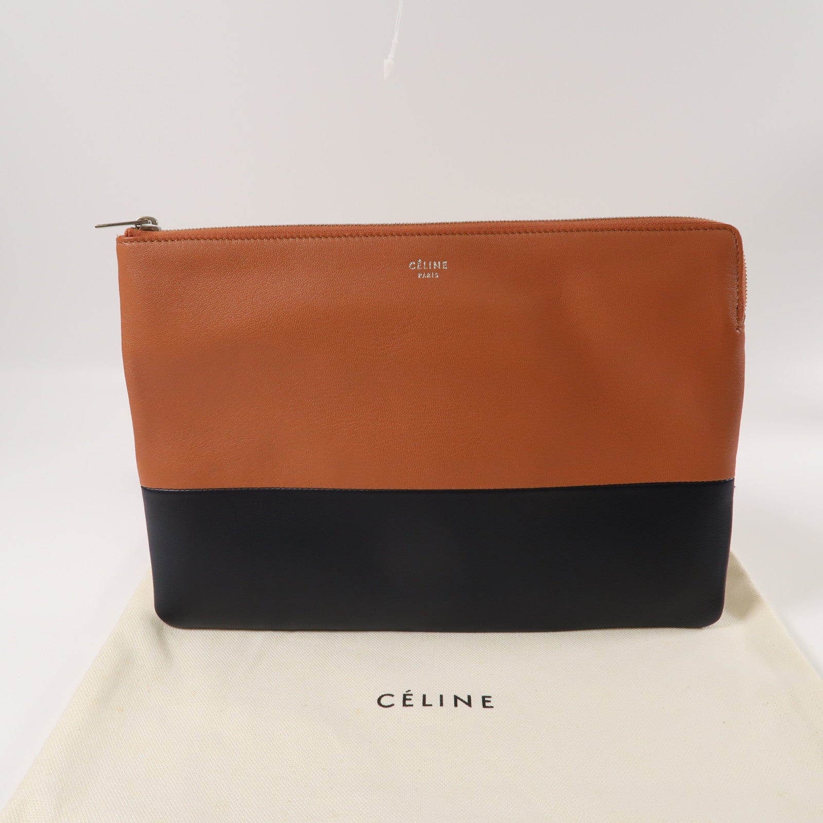 CELINE 【激減優惠】皮革Clutch銀扣手拿包啡色/深藍色