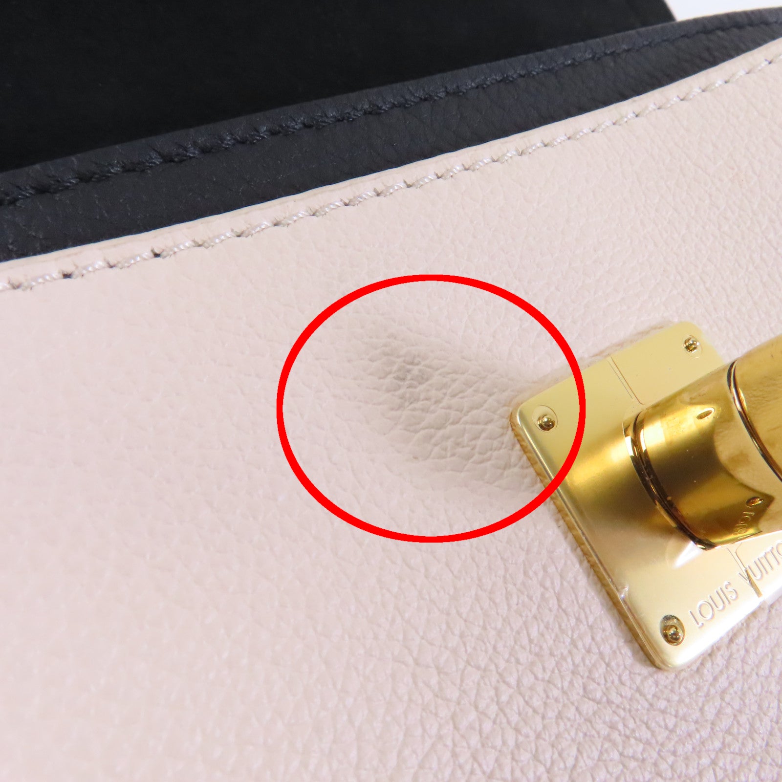 LOUIS VUITTON 牛皮皮革Lockme Tender金扣肩背袋黑色/白色/粉紅色