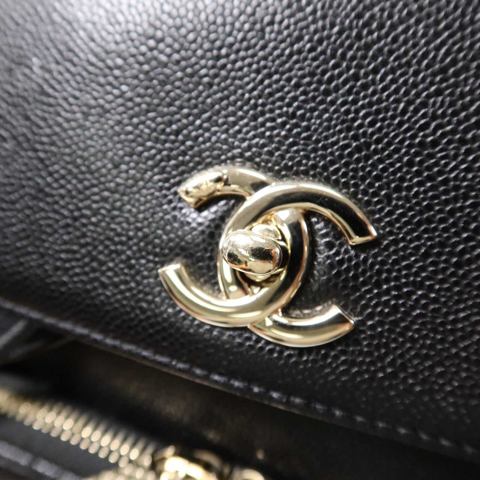 CHANEL 牛皮皮革Business Affinity Backpack背包