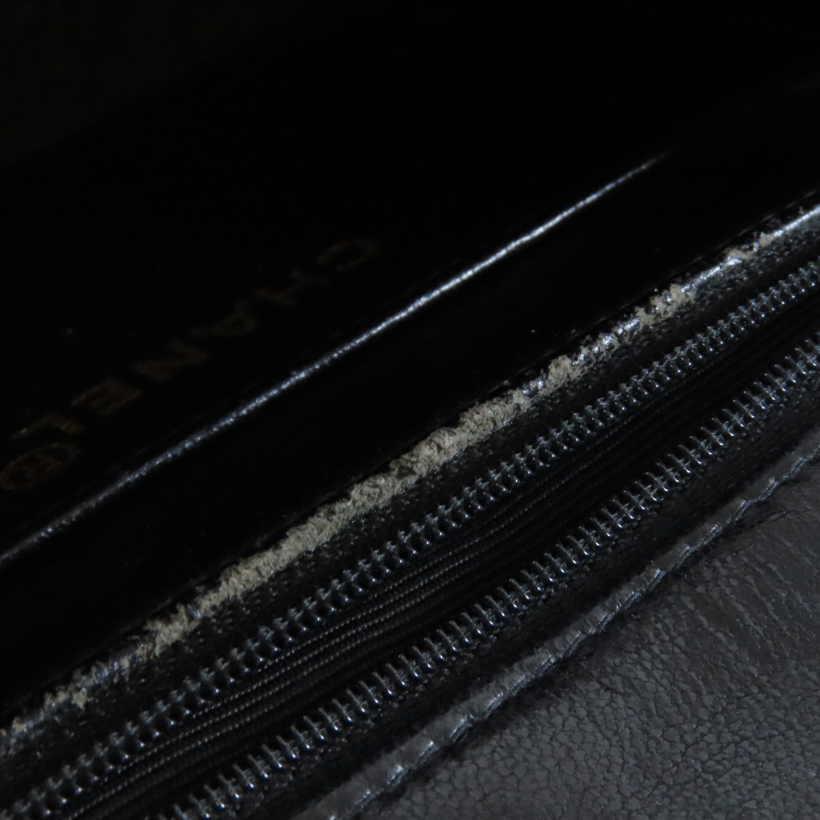 CHANEL 菱格羊皮皮革Chain Shoulder Bag金扣鏈帶肩背袋黑色