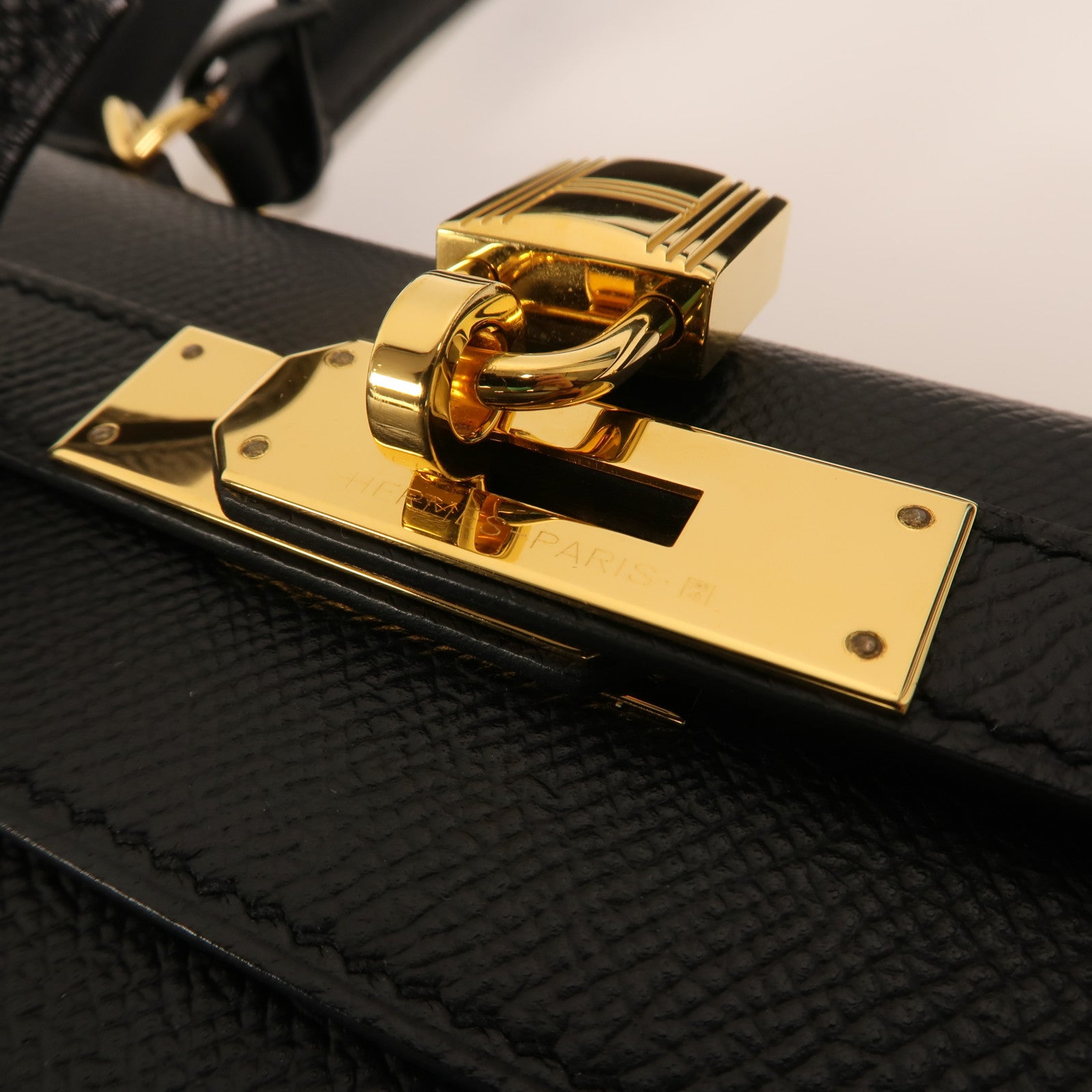 HERMES Epsom皮革Kelly 28手挽肩背兩用袋Noir