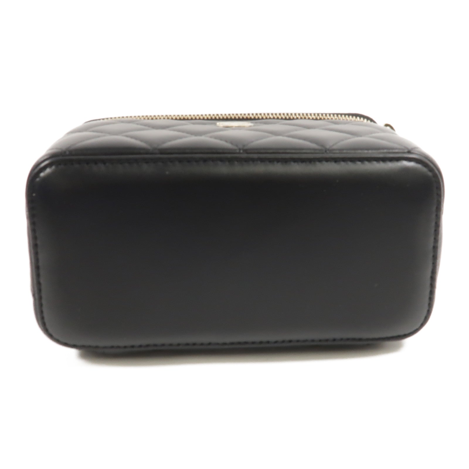 CHANEL 羊皮皮革Vanity Case鏈帶肩背袋