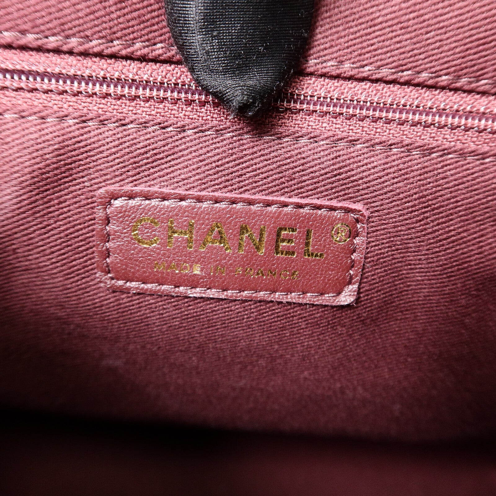 CHANEL 牛皮皮革Business Affinity Backpack背包