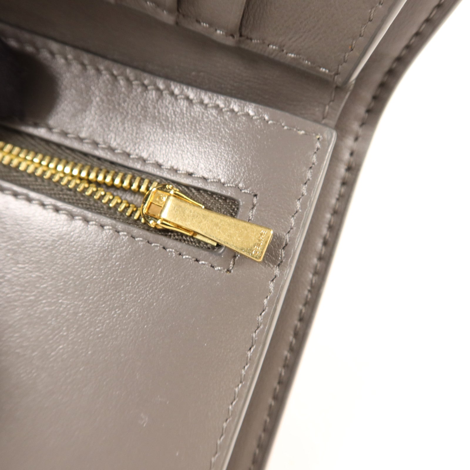 CELINE 牛皮皮革Medium Strap Wallet金扣錢包
