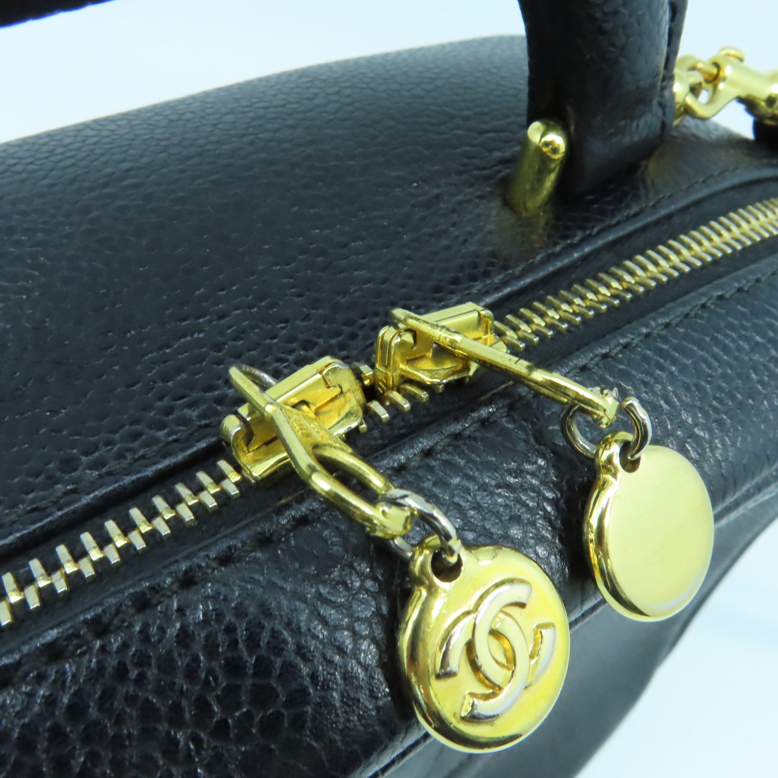CHANEL 【激減優惠】Caviar皮革2 Way Shoulder金扣手挽肩背兩用袋黑色