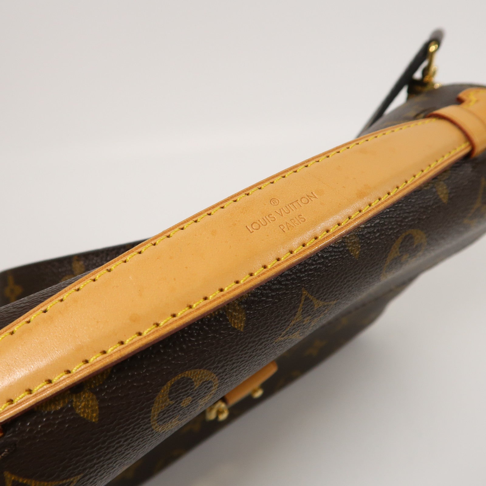 LOUIS VUITTON Monogram Pochette Metis MM金扣手挽肩背兩用袋棕色