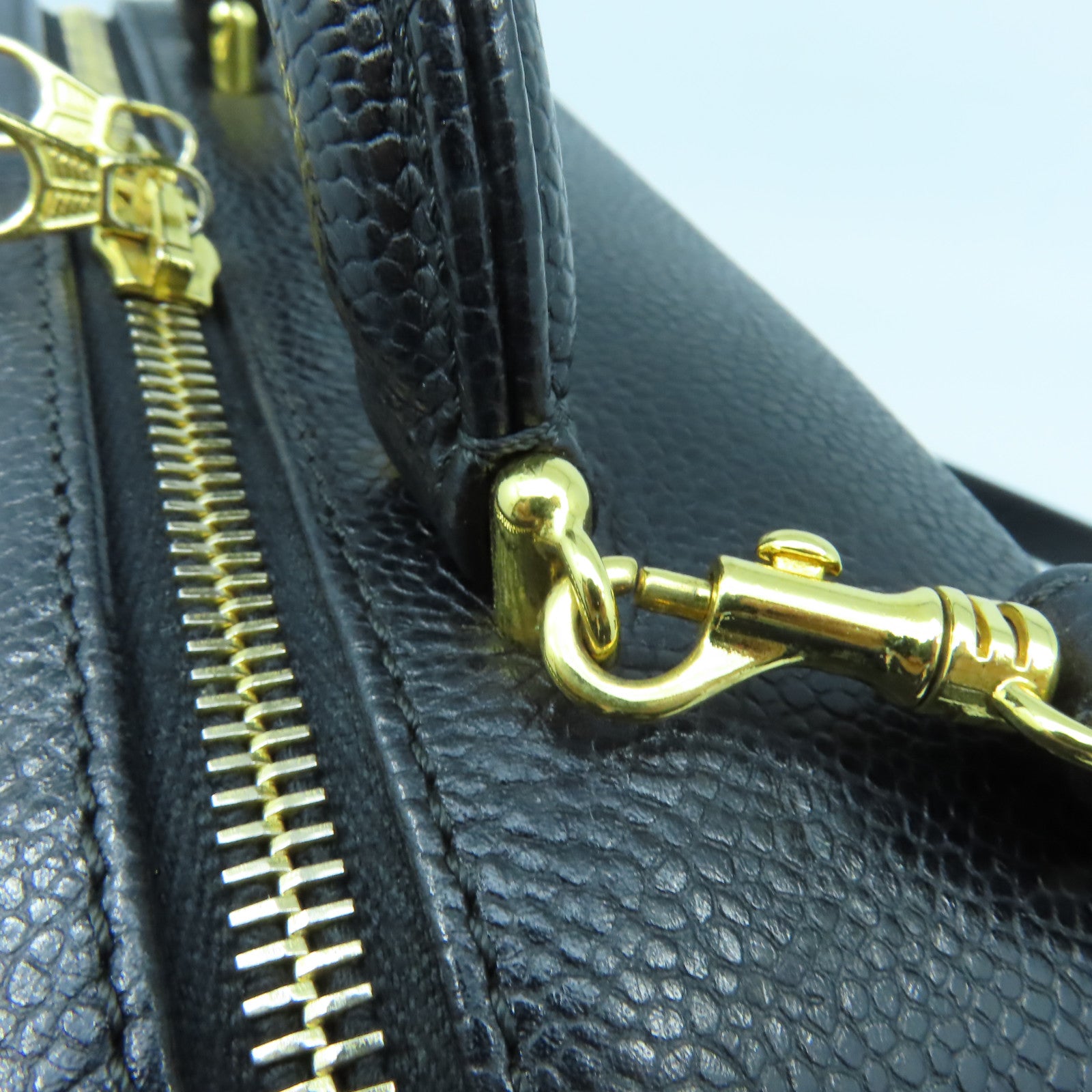 CHANEL 【激減優惠】Caviar皮革2 Way Shoulder金扣手挽肩背兩用袋黑色