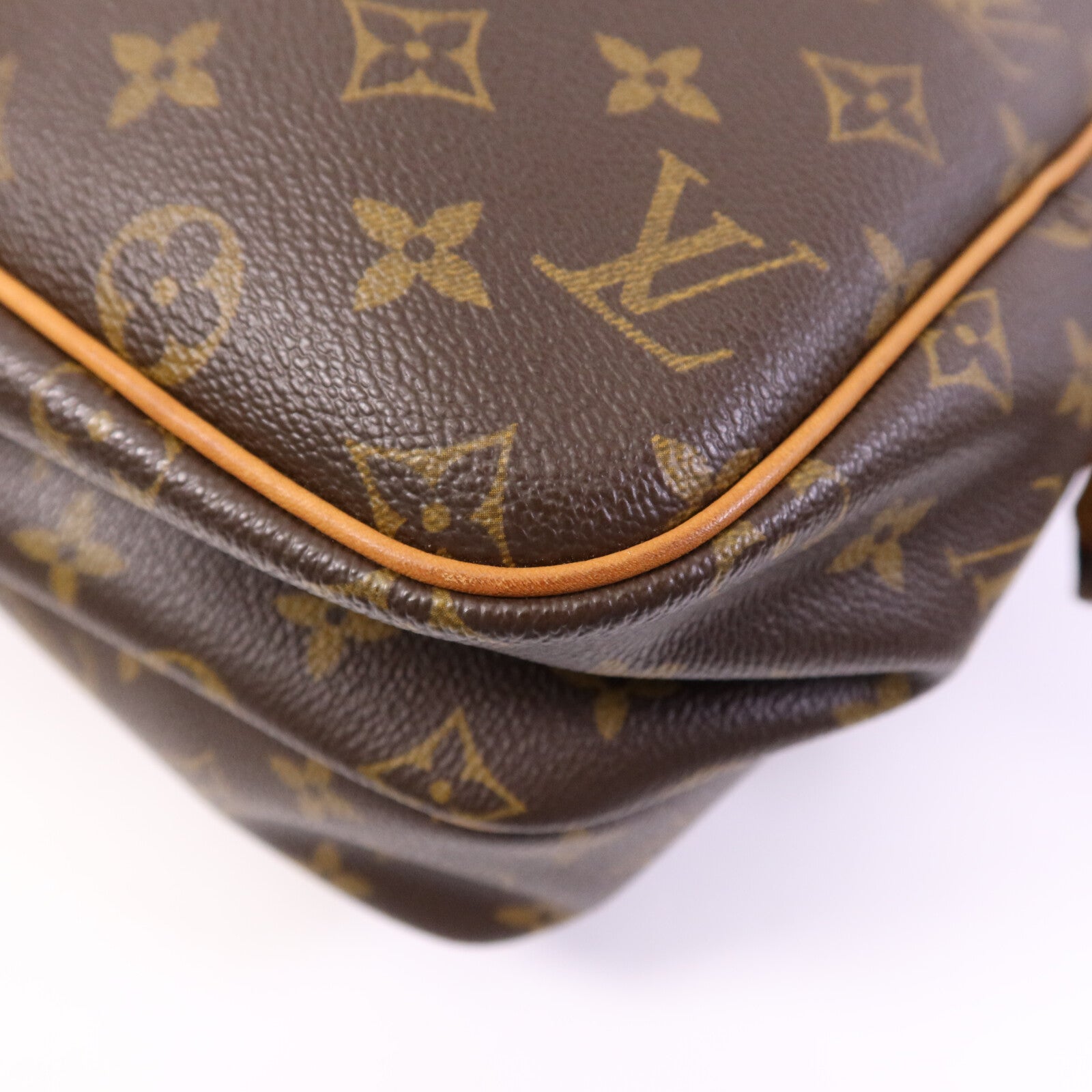 LOUIS VUITTON Monogram Reporter GM金扣肩背袋