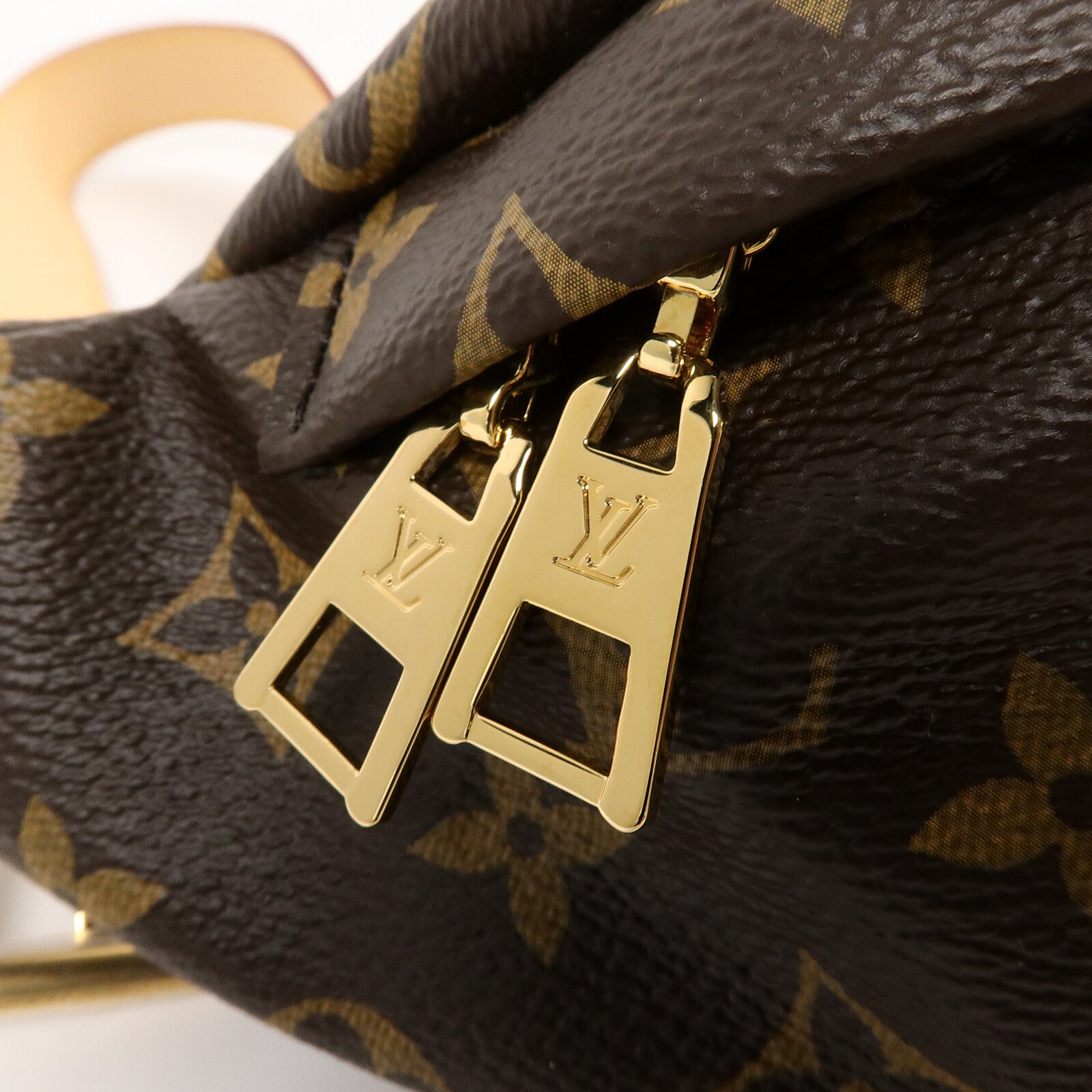 LOUIS VUITTON Monogram Bum Bag腰包