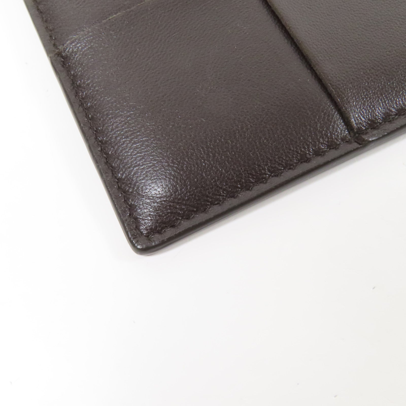 BOTTEGA VENETA 【激減優惠】牛皮皮革Pouch wallet金扣手拿包
