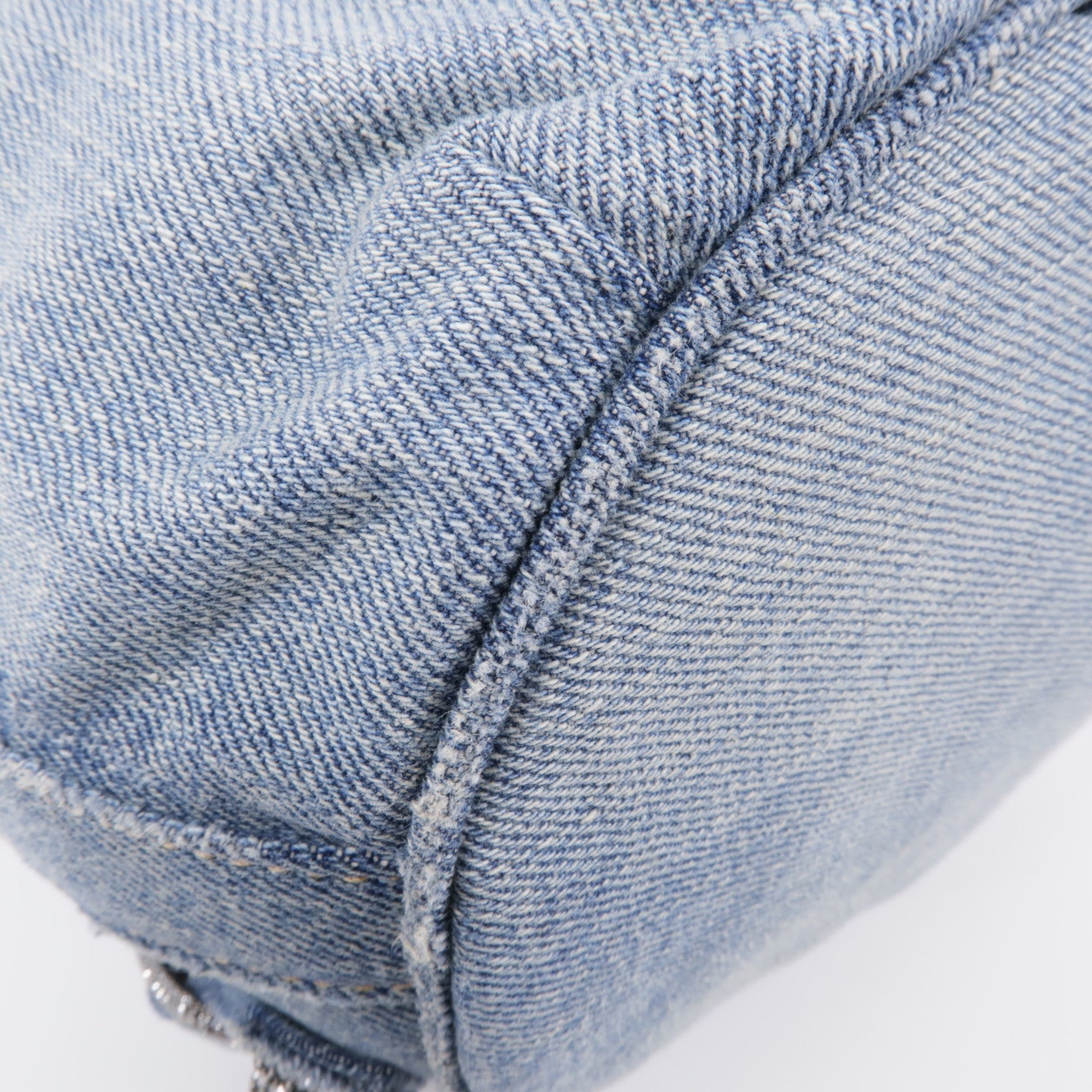 BALENCIAGA 牛仔布料Le Cagole銀扣手挽袋