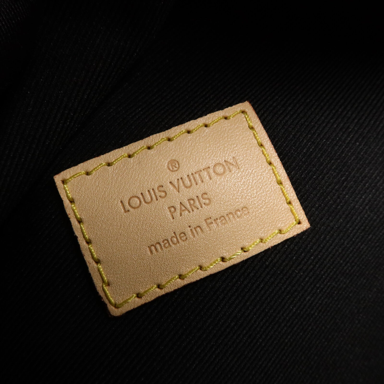 LOUIS VUITTON Monogram Bum Bag腰包