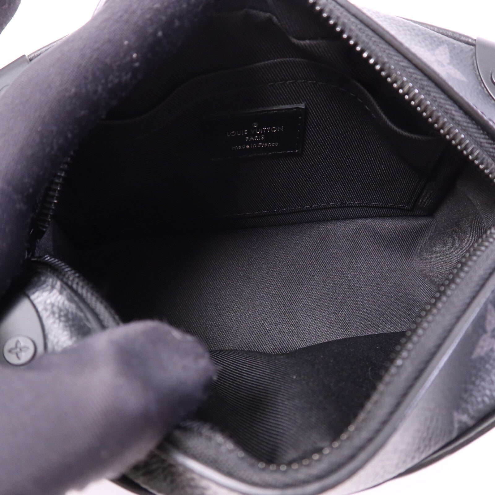 LOUIS VUITTON Monogram Eclipse Mini Soft Trunk肩背袋