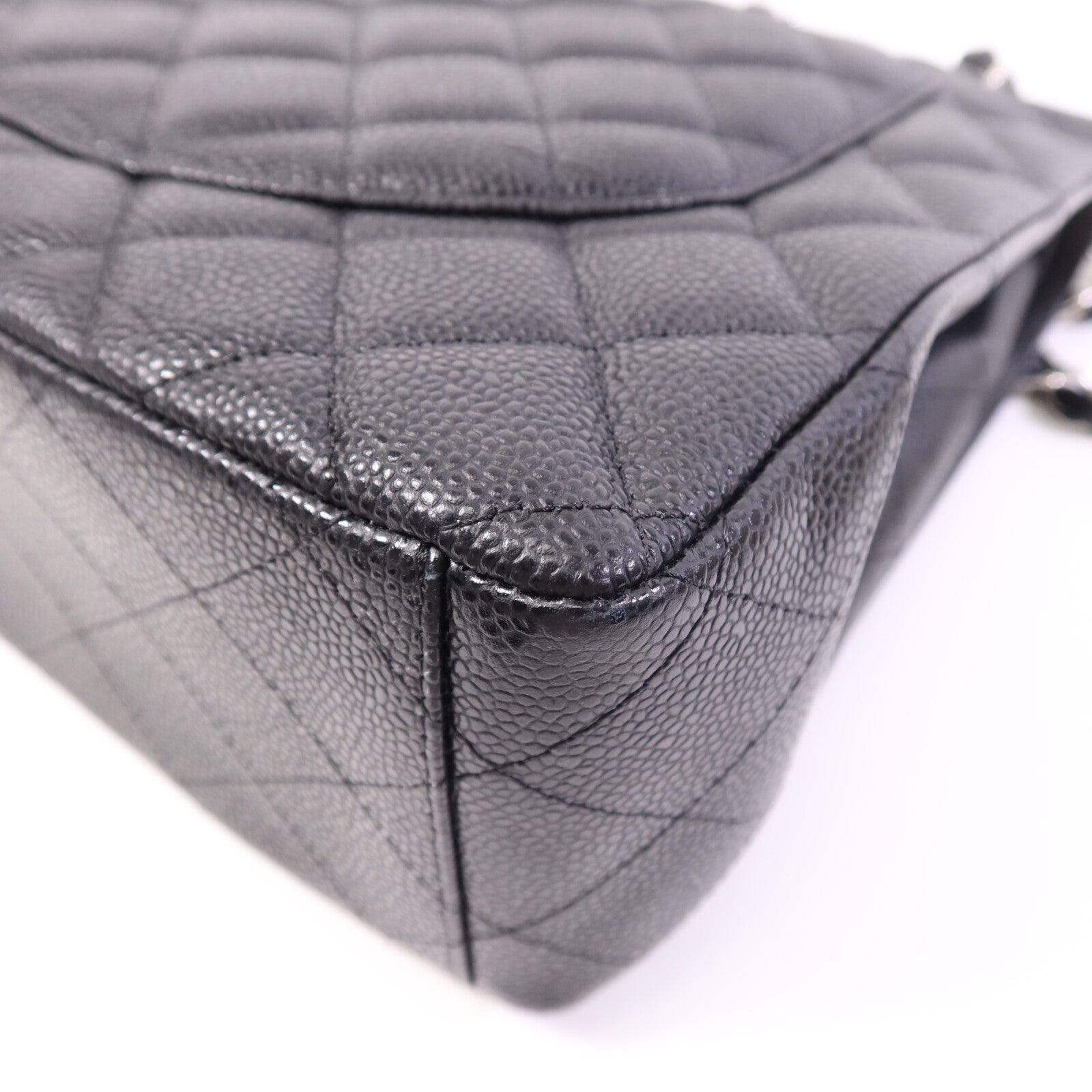CHANEL 牛皮皮革Maxi Classic銀扣鏈帶肩背袋