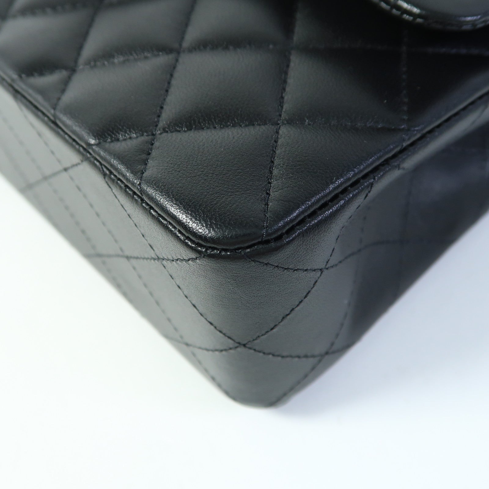 CHANEL 【激減優惠】羊皮皮革Classic 23鏈帶肩背袋