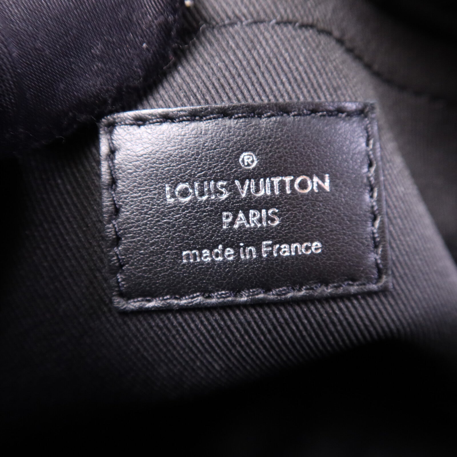 LOUIS VUITTON Monogram Eclipse Mini Soft Trunk肩背袋