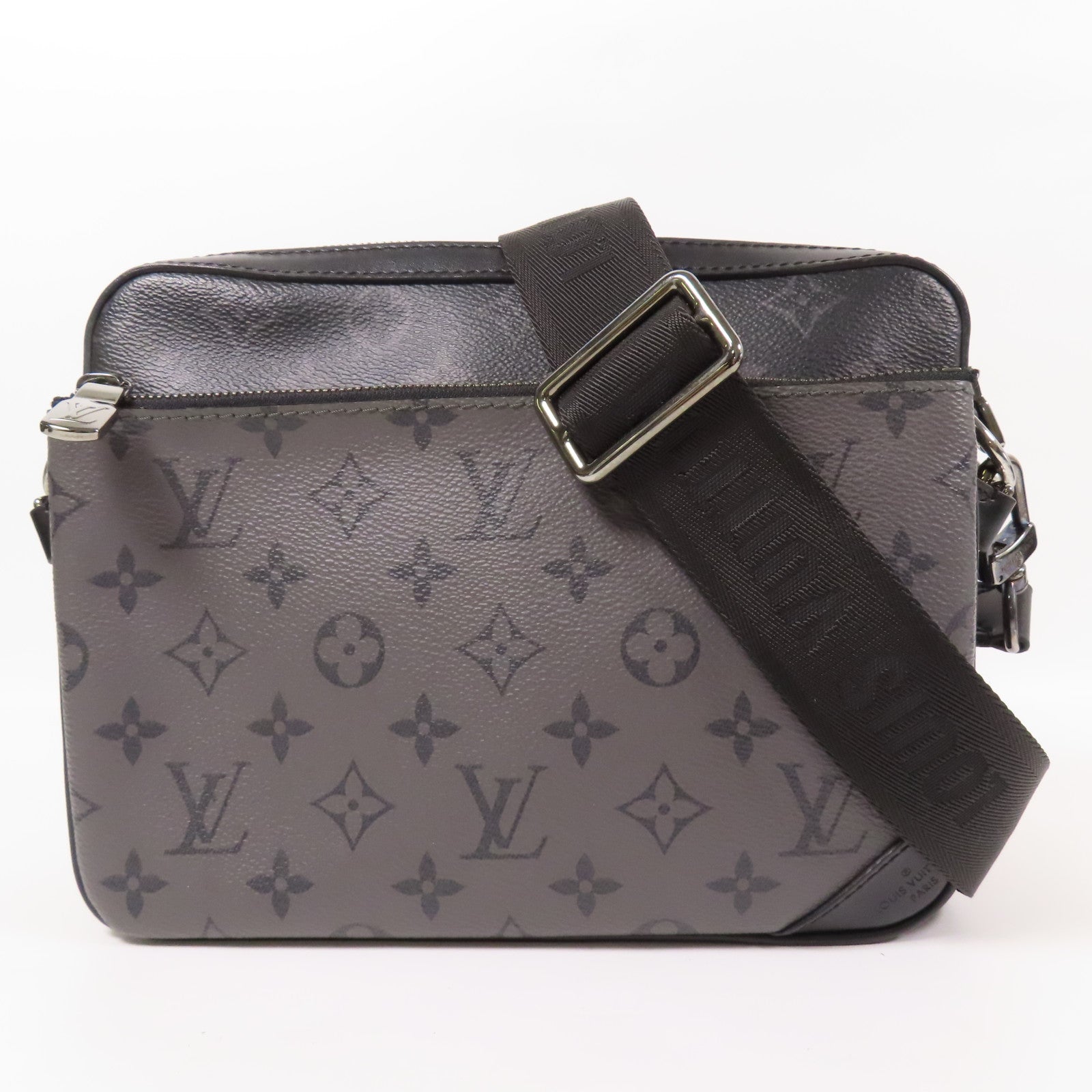 LOUIS VUITTON LV SHW Trio Messenger Shoulder Bag M69443 Monogram Eclipse Reverse