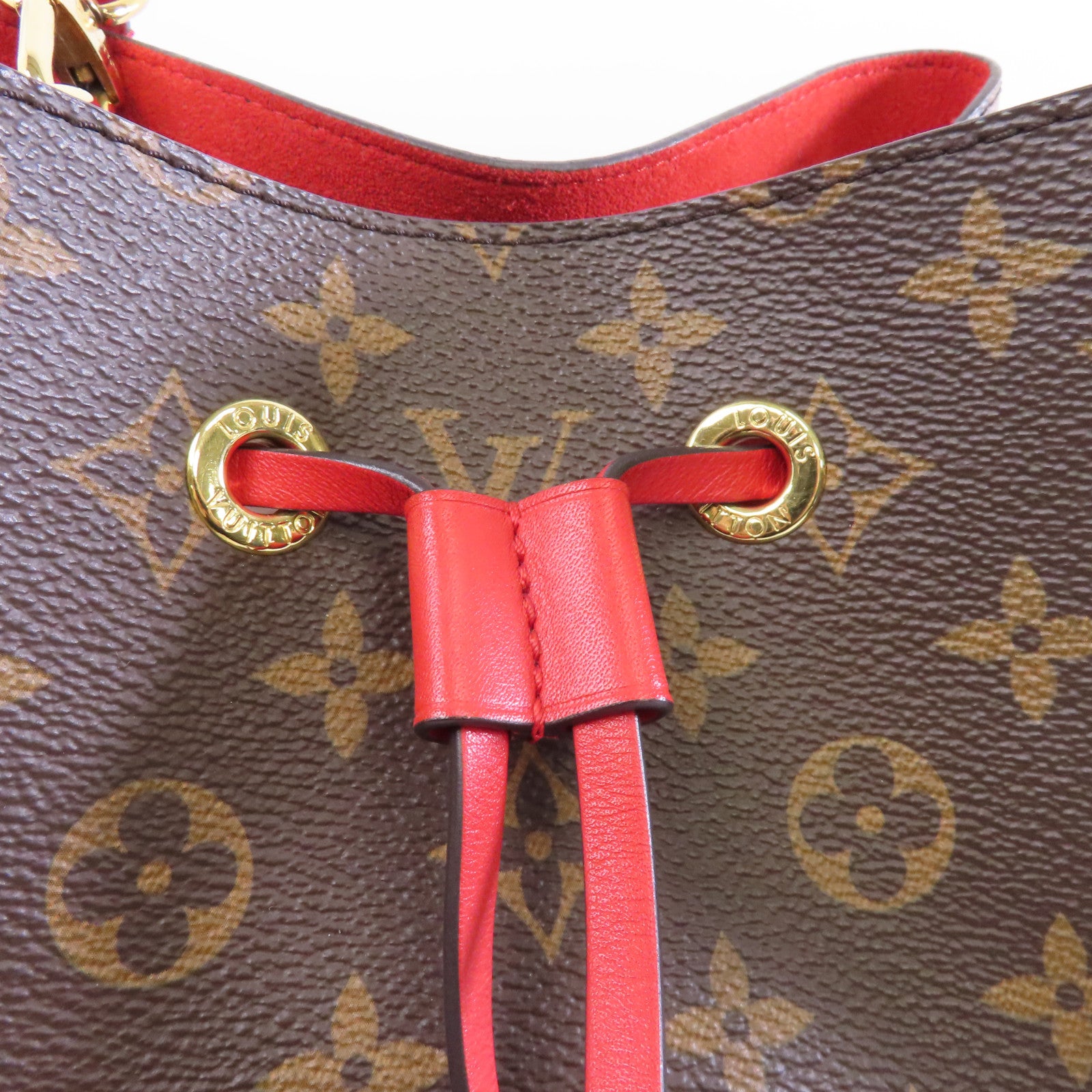 LOUIS VUITTON Monogram Neo Noe金扣肩背袋啡色/紅色